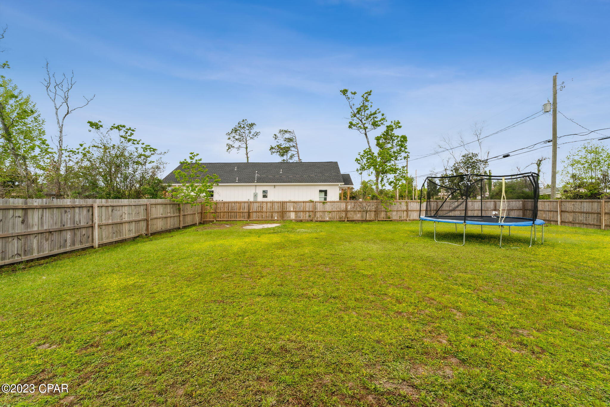 2733 Wakulla Avenue