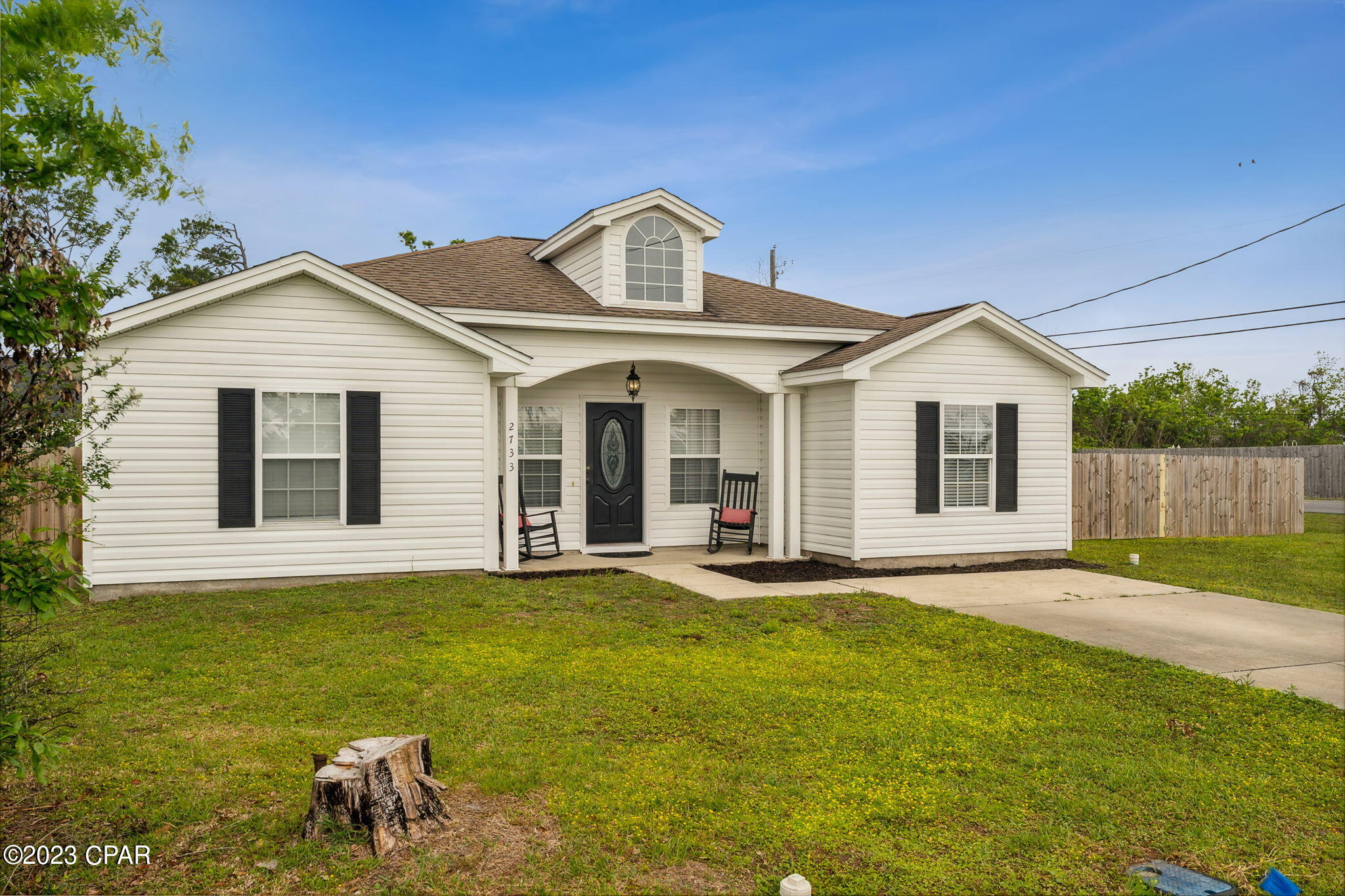 2733 Wakulla Avenue