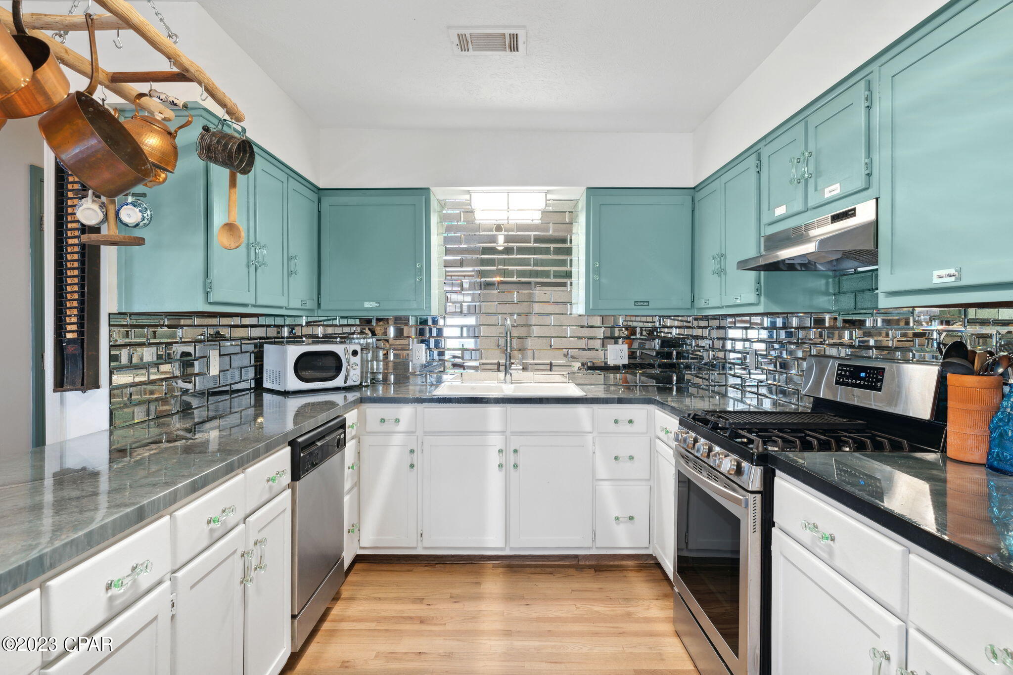 3506 W 16th Street