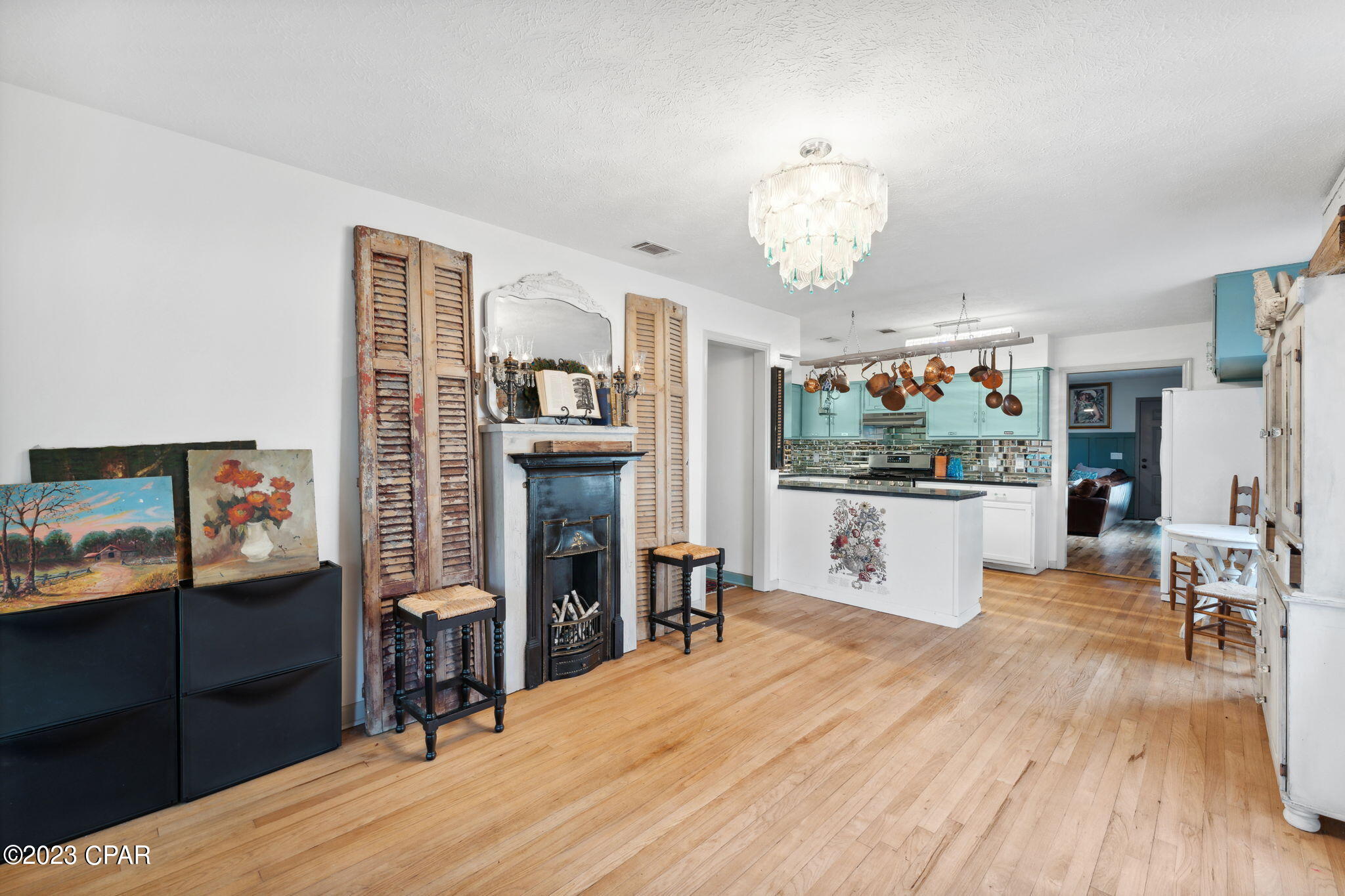3506 W 16th Street