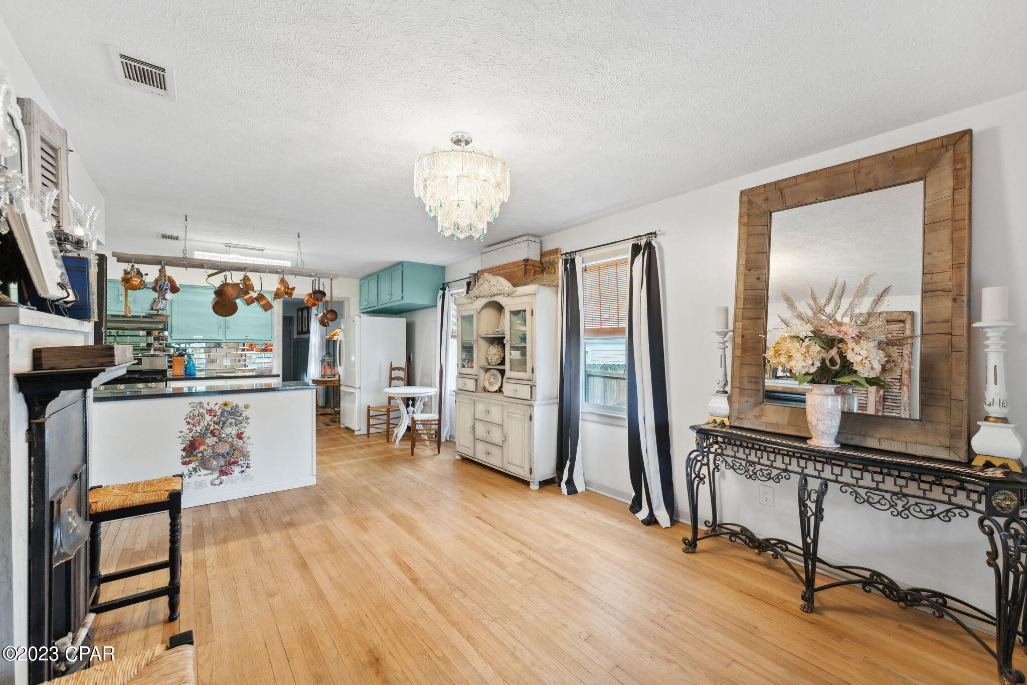 3506 W 16th Street