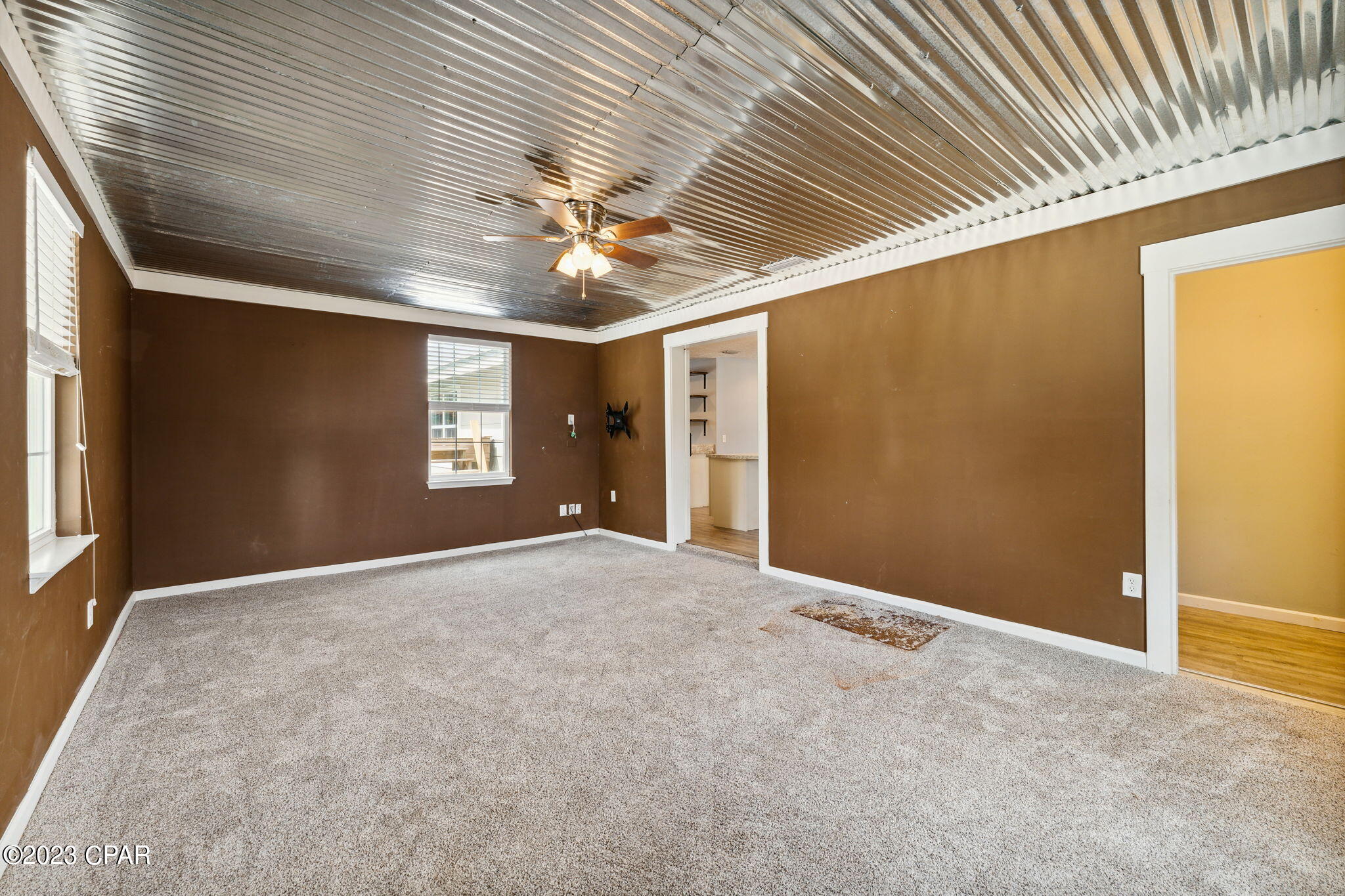 716 E Pine Forrest Drive