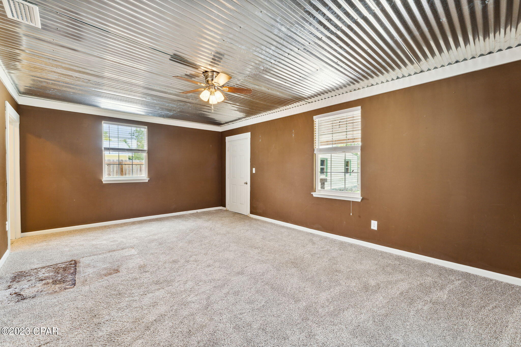 716 E Pine Forrest Drive