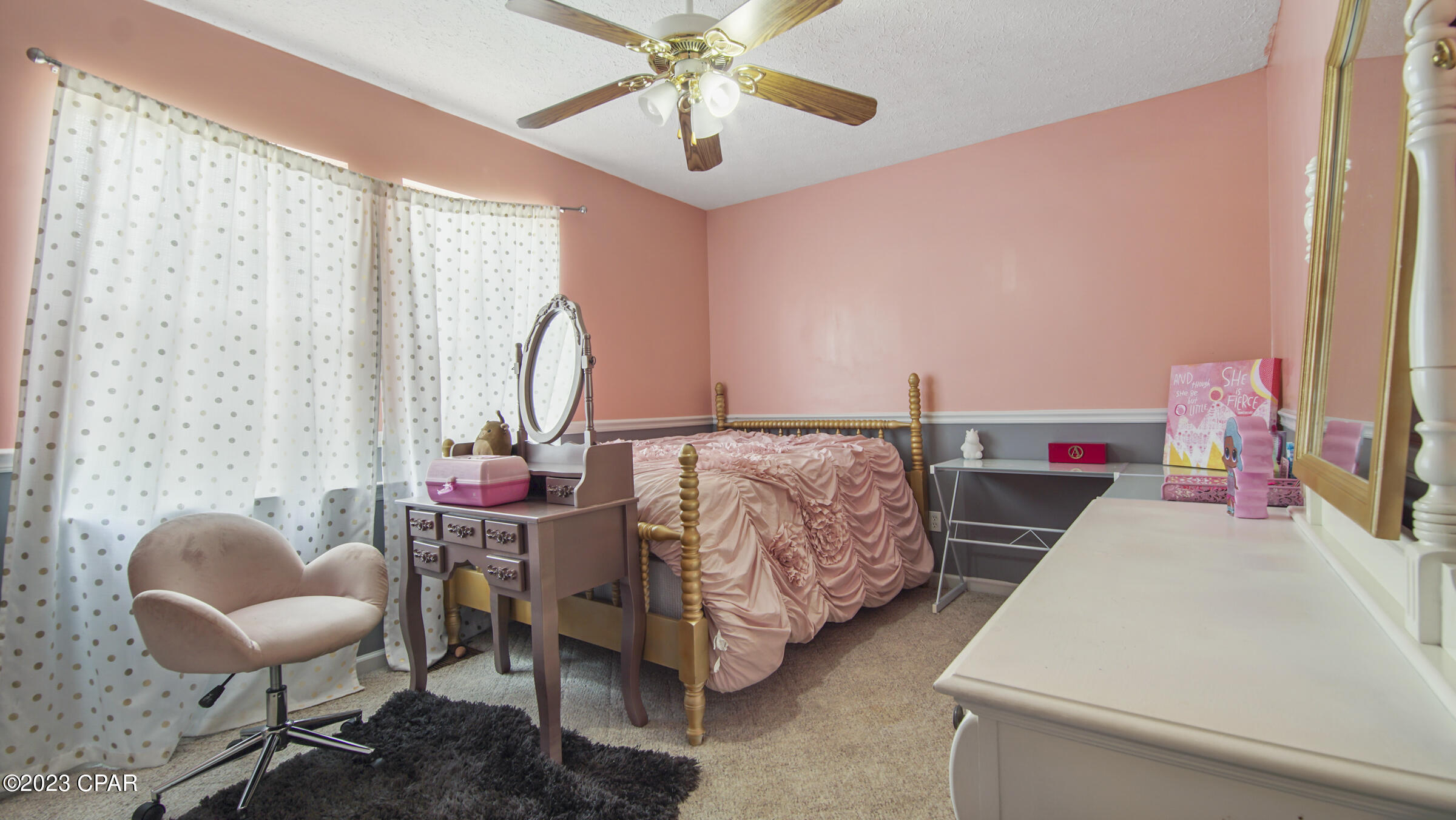 5927 Piza Circle