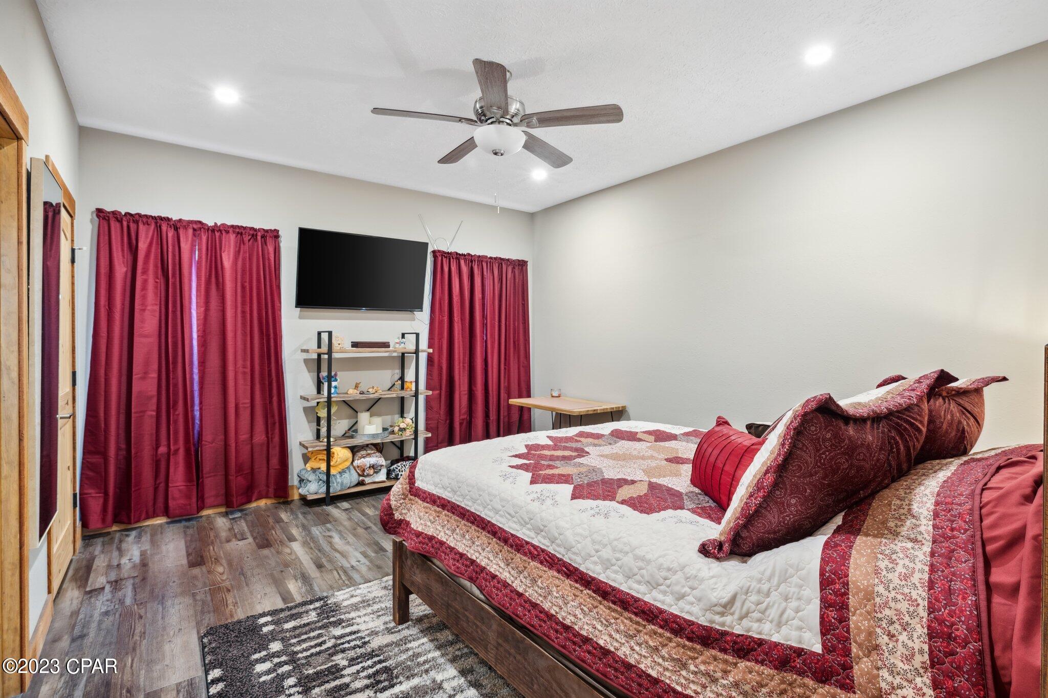 7814 Campflowers Road