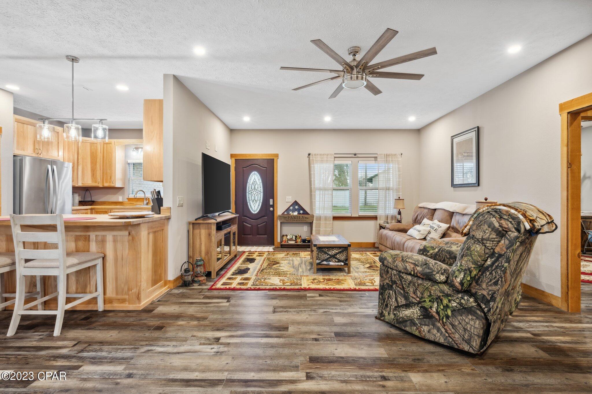 7814 Campflowers Road