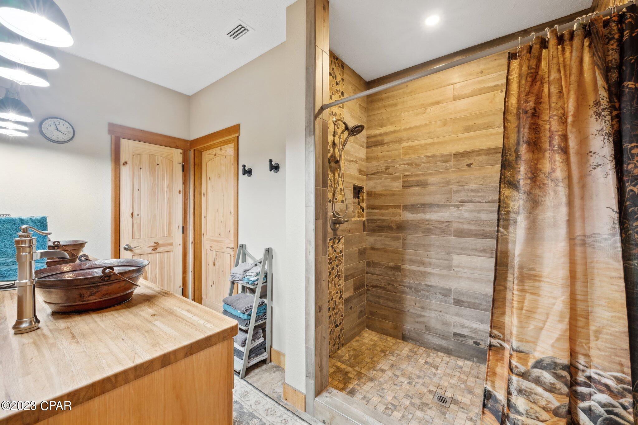 7814 Campflowers Road