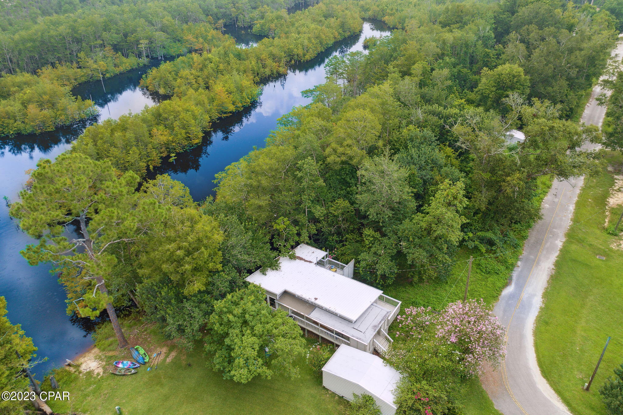 499 Waterview Avenue