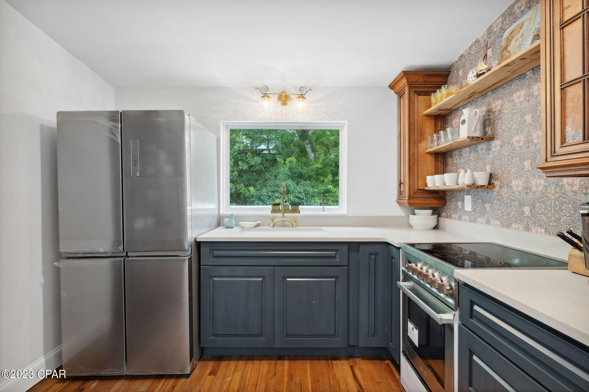 499 Waterview Avenue