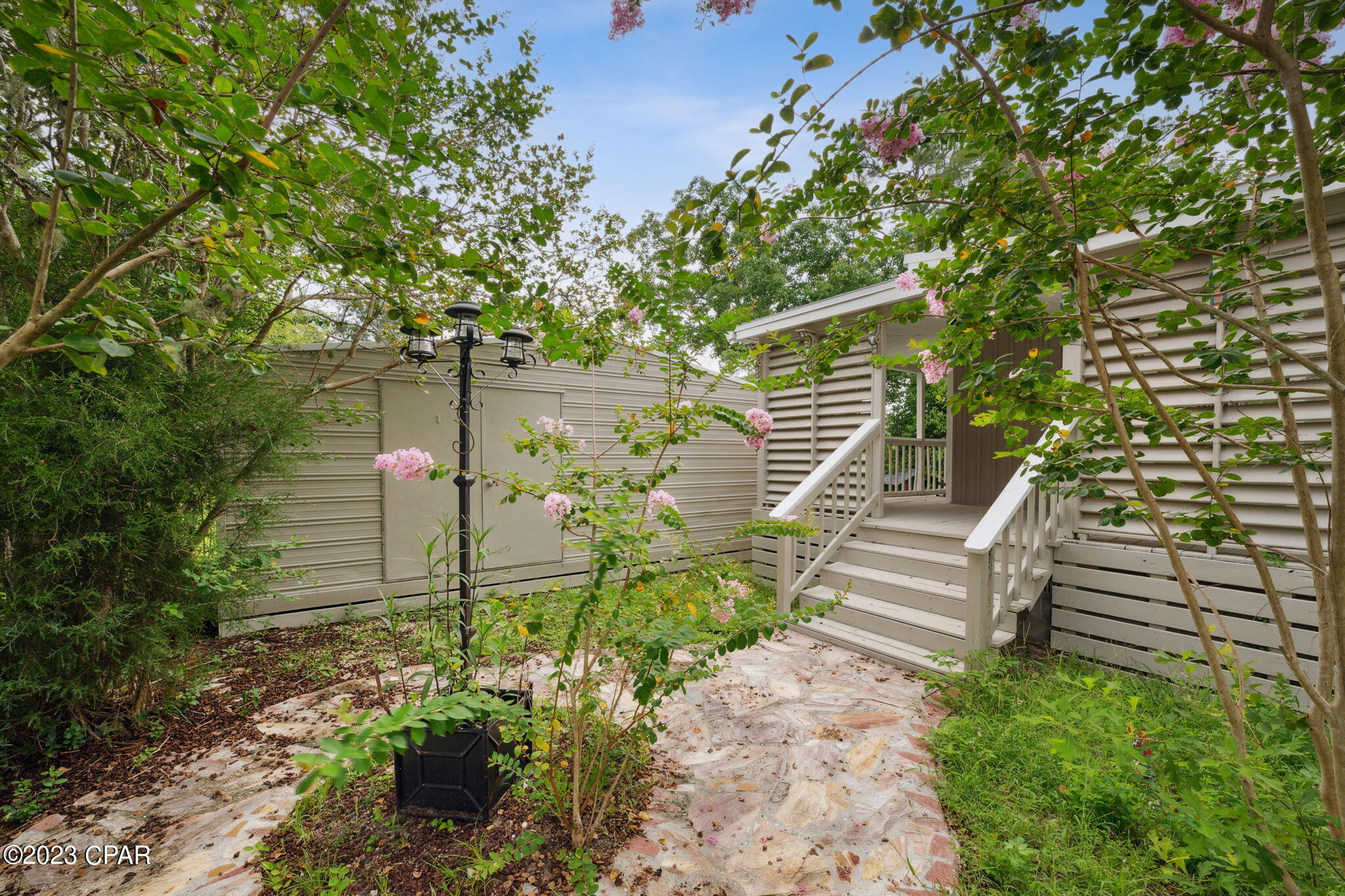 499 Waterview Avenue