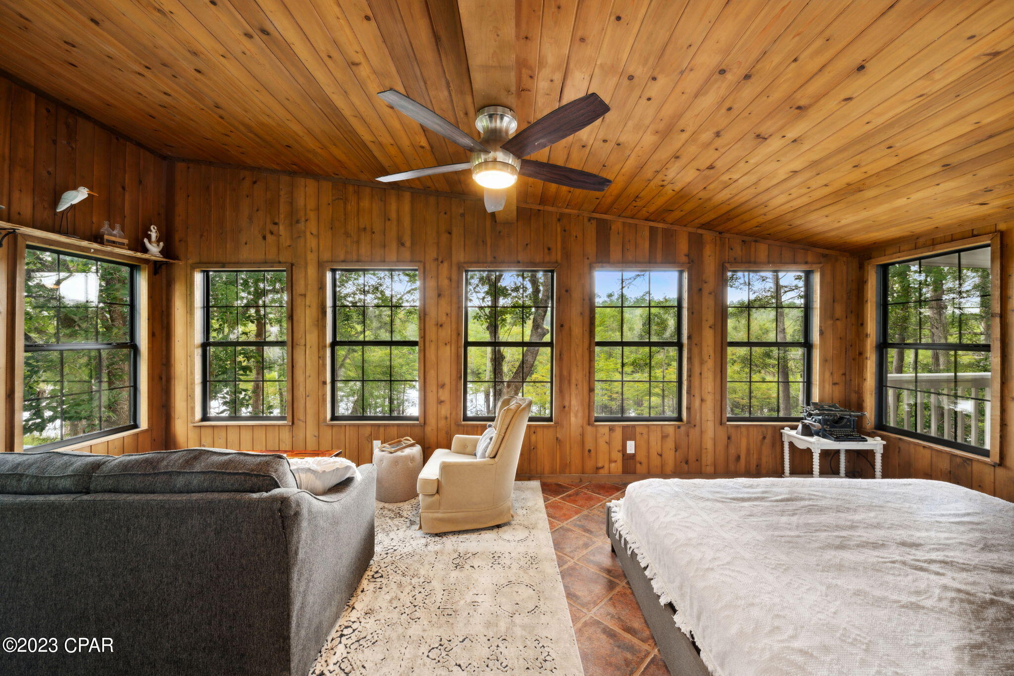 499 Waterview Avenue