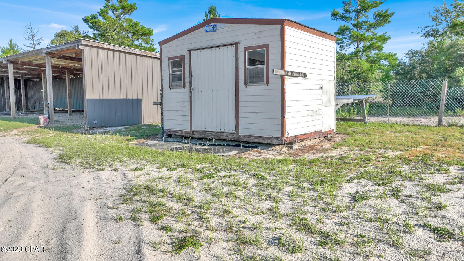 16239 Country Oaks Lane