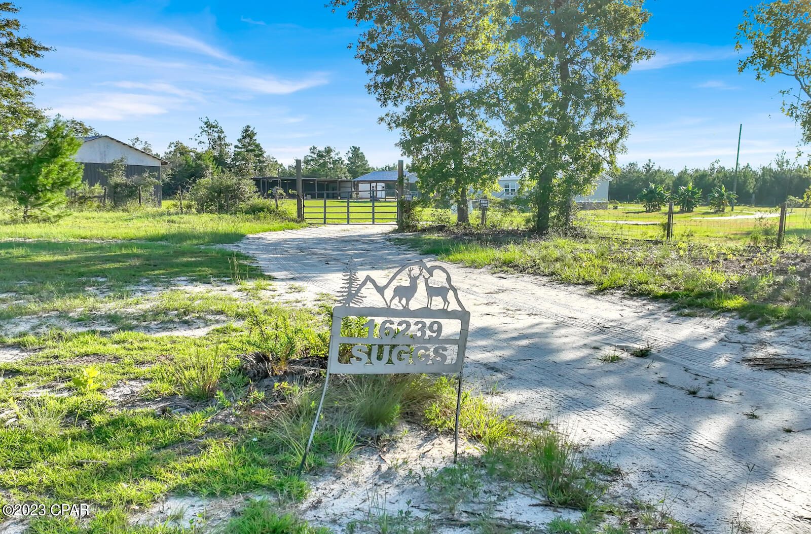 16239 Country Oaks Lane