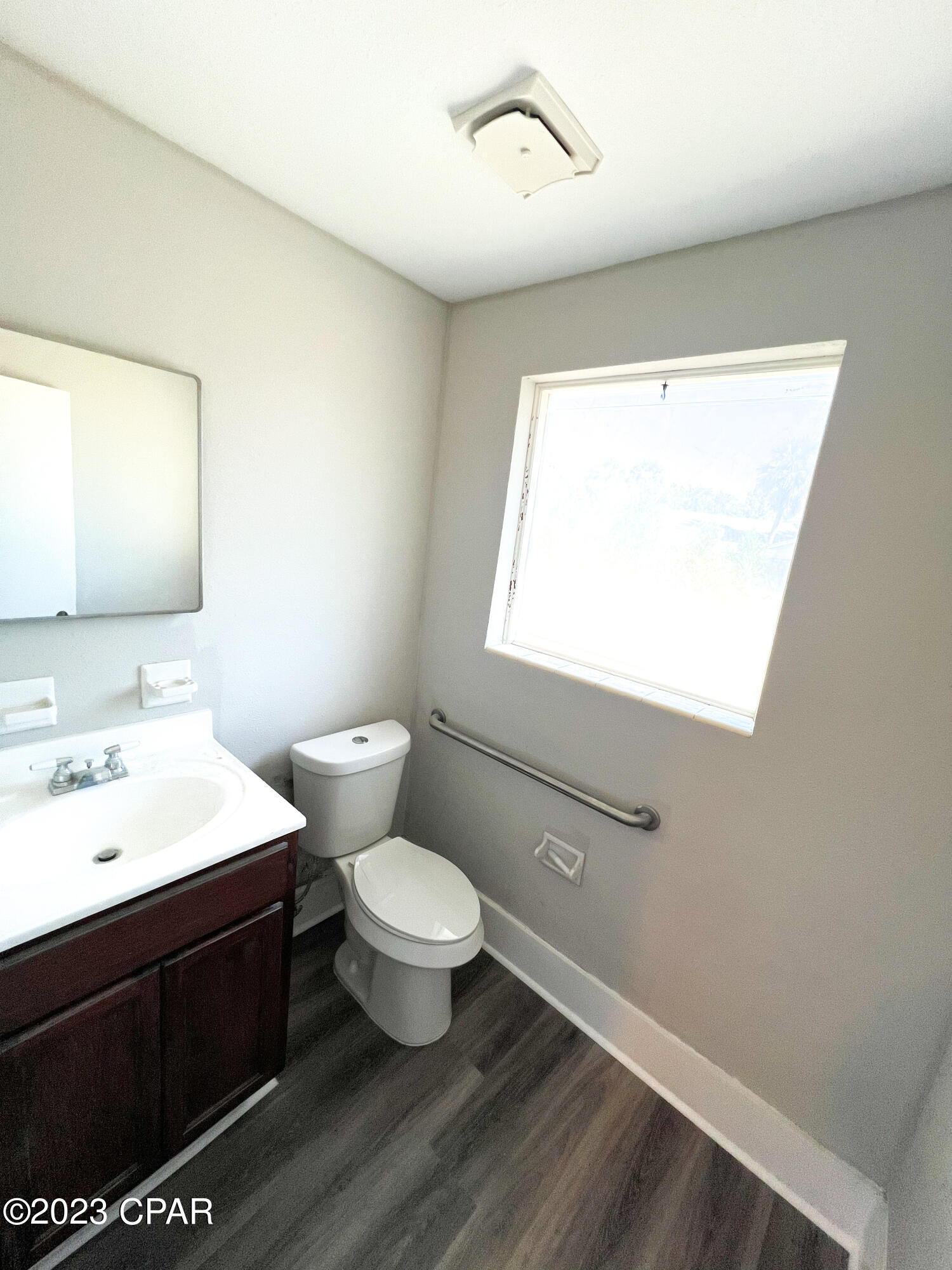 102 Springhill Circle