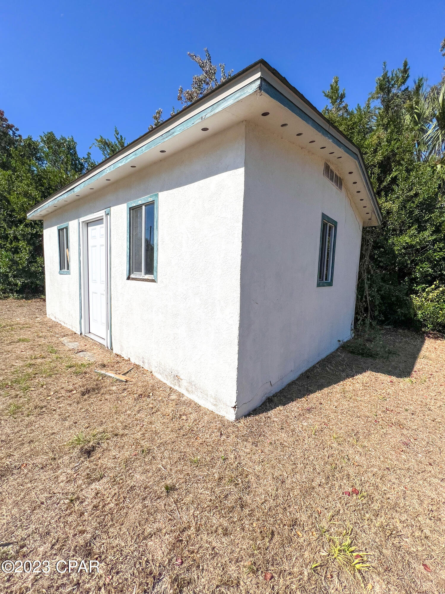 102 Springhill Circle