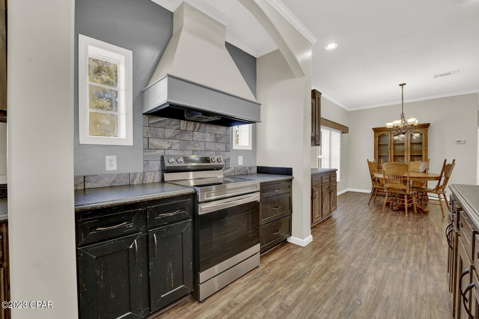 6011 Jaycee Drive