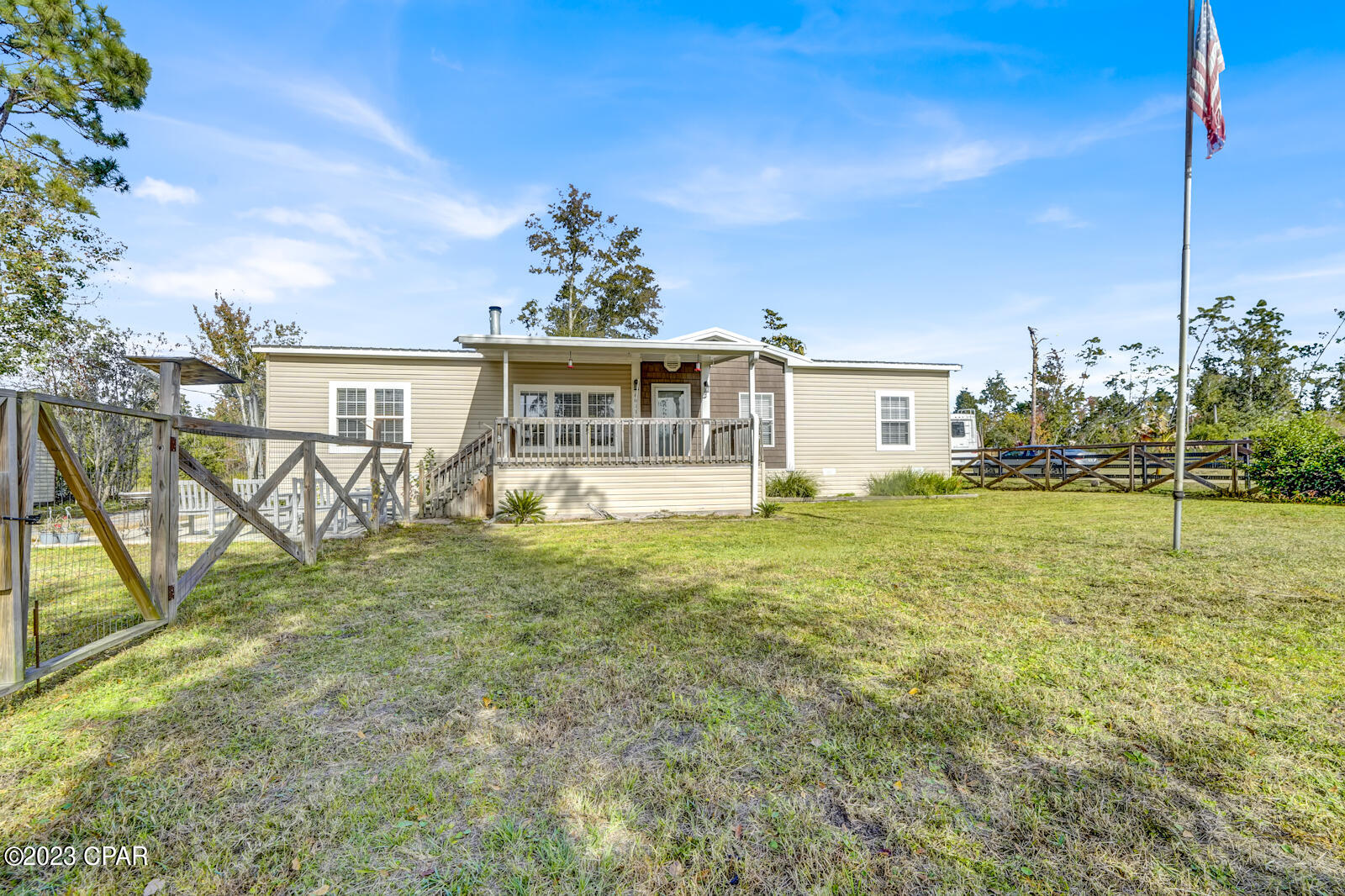 6011 Jaycee Drive