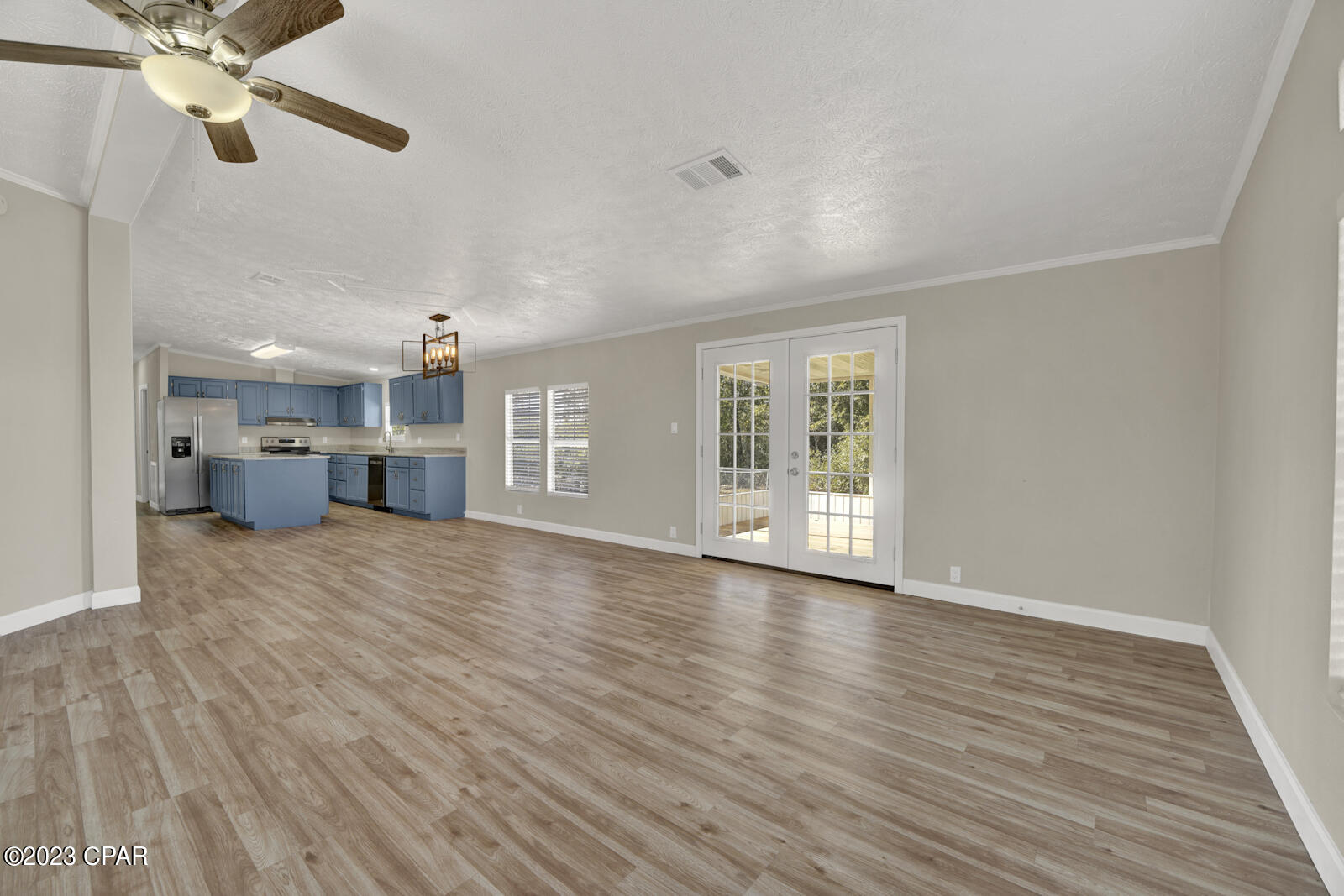 8811 Crook Hollow Road