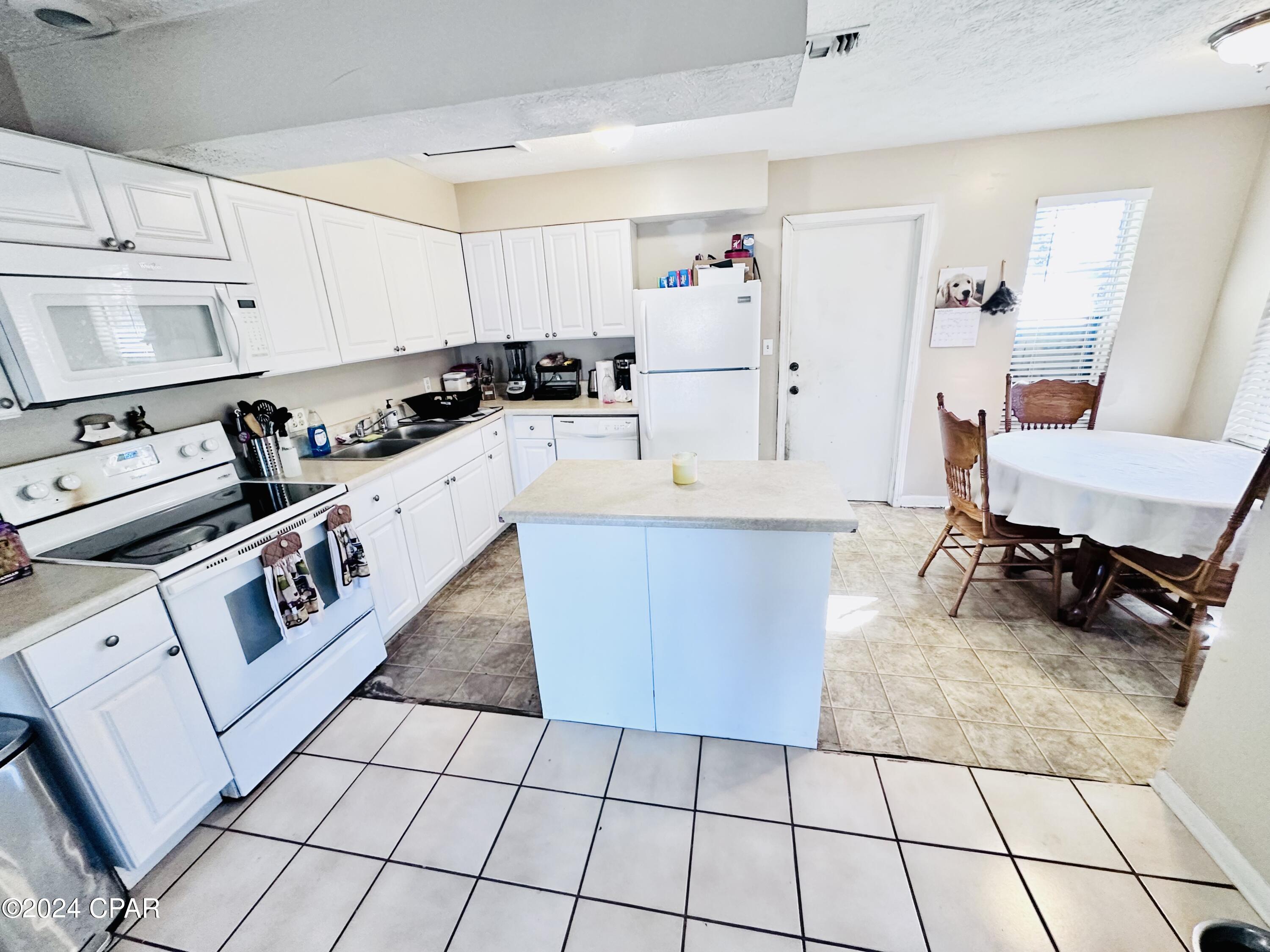 1325 Riva Court