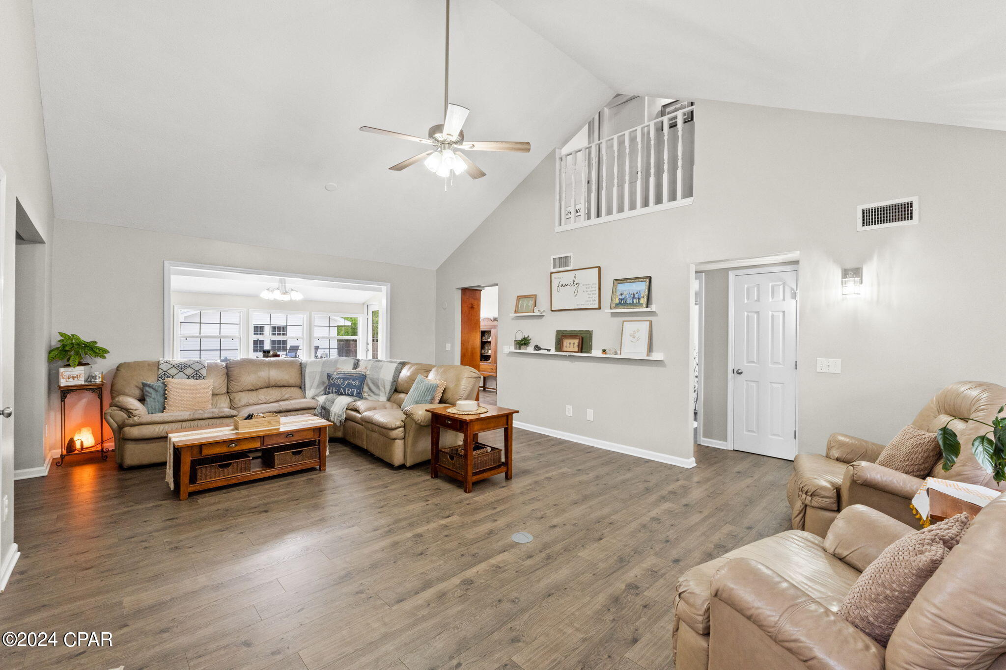574 Shoreline Drive