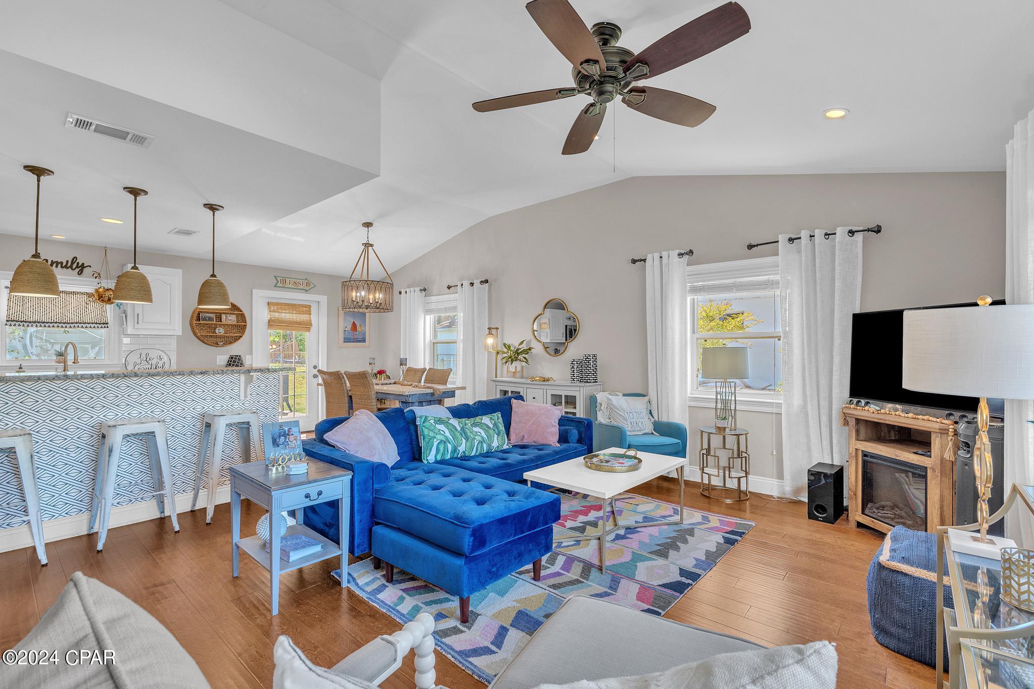 2348 Pretty Bayou Drive