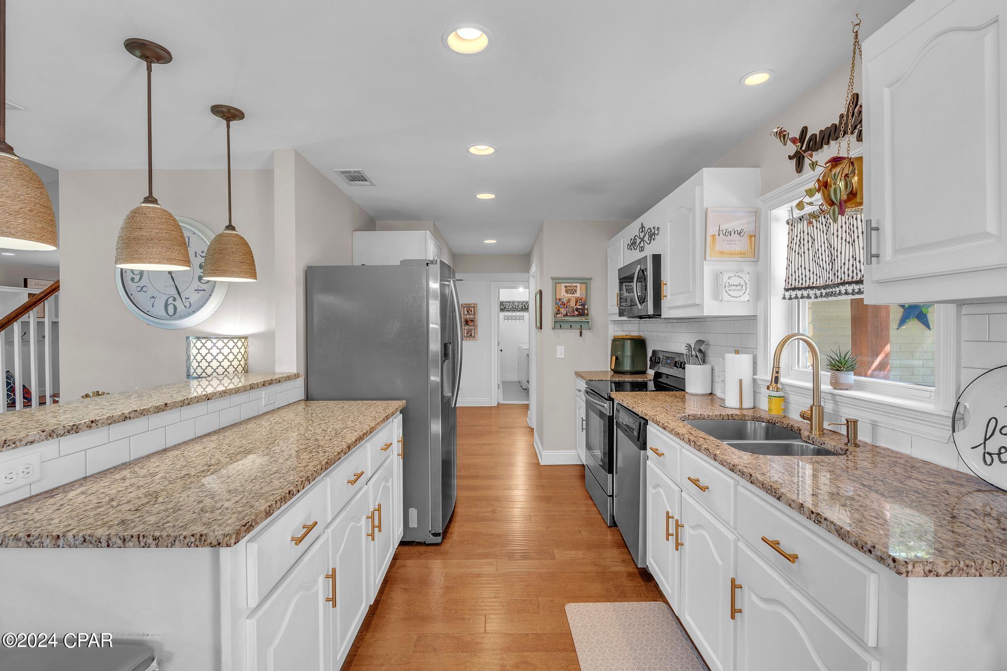 2348 Pretty Bayou Drive