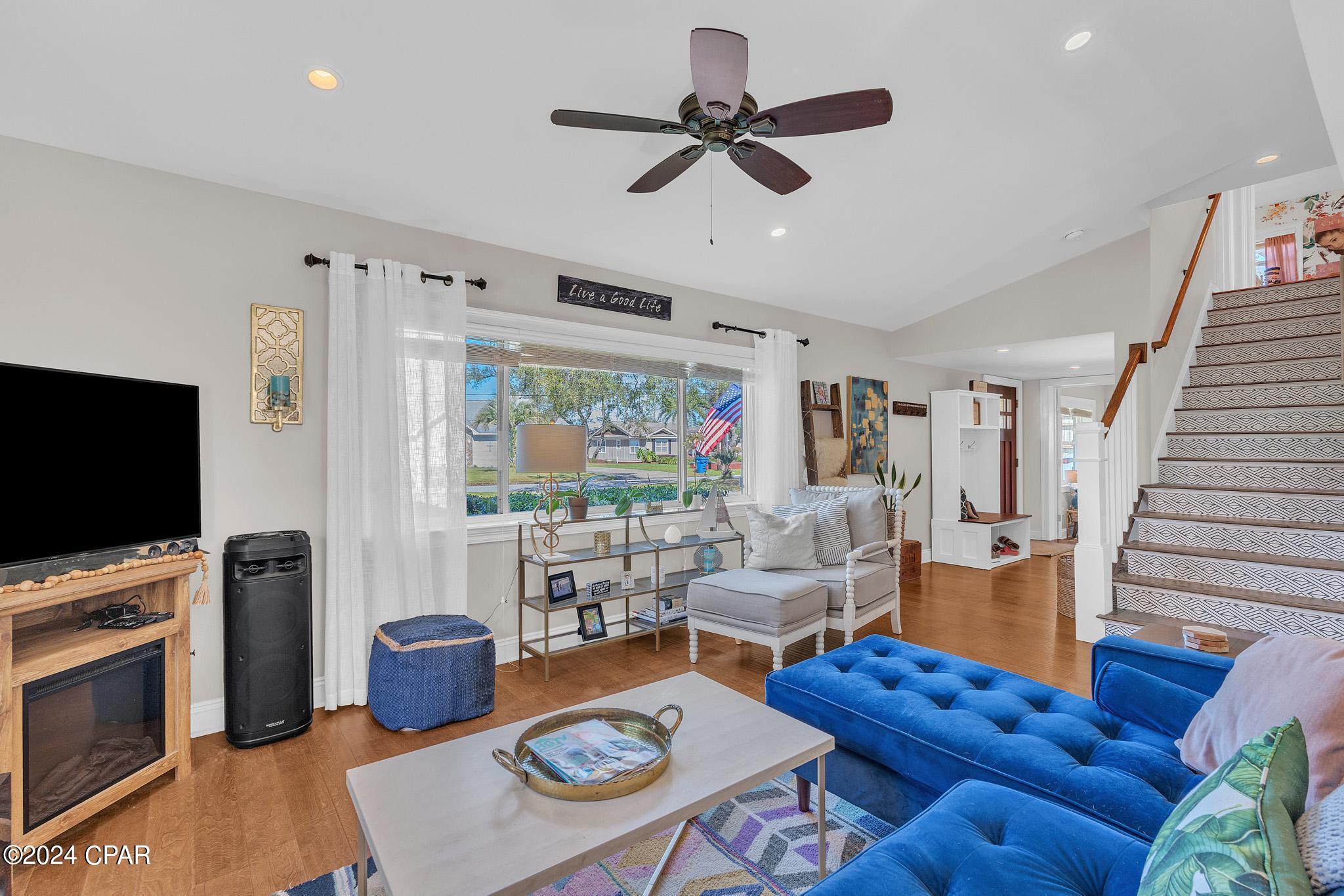 2348 Pretty Bayou Drive