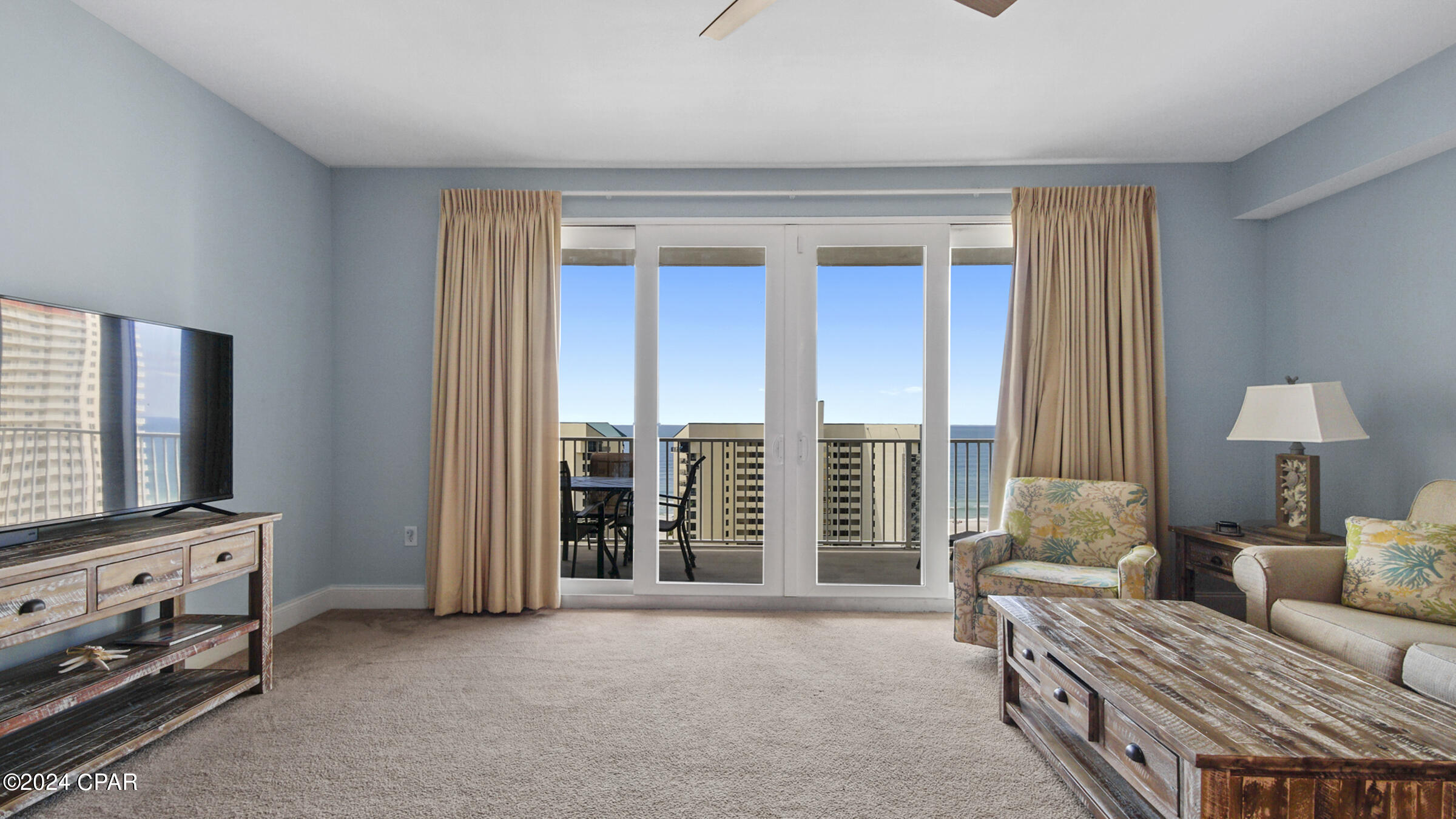 9860 S Thomas Drive 1117