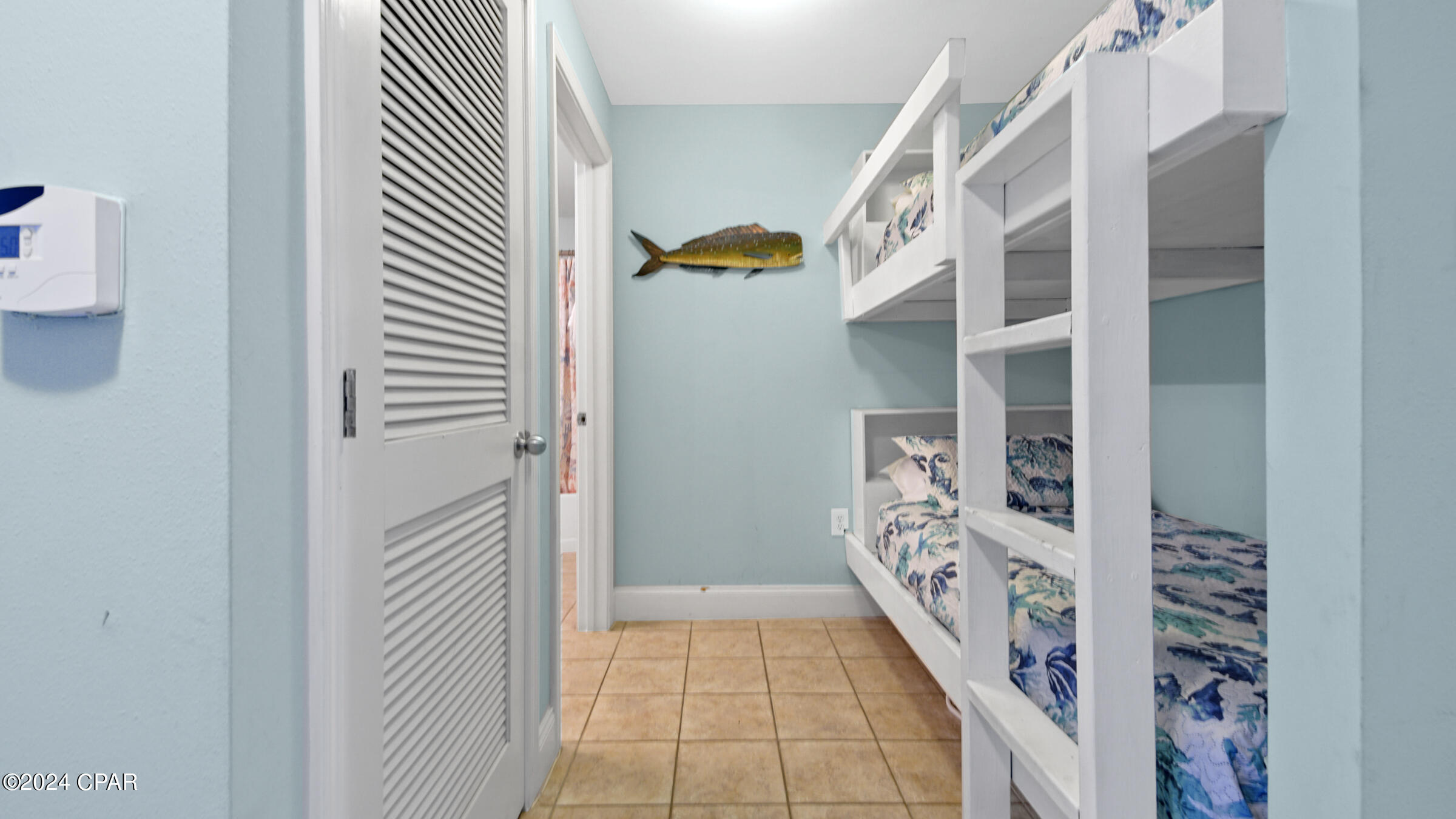 9860 S Thomas Drive 1117