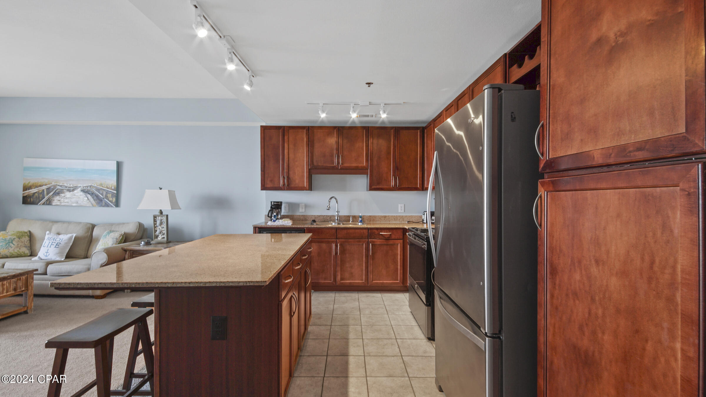 9860 S Thomas Drive 1117