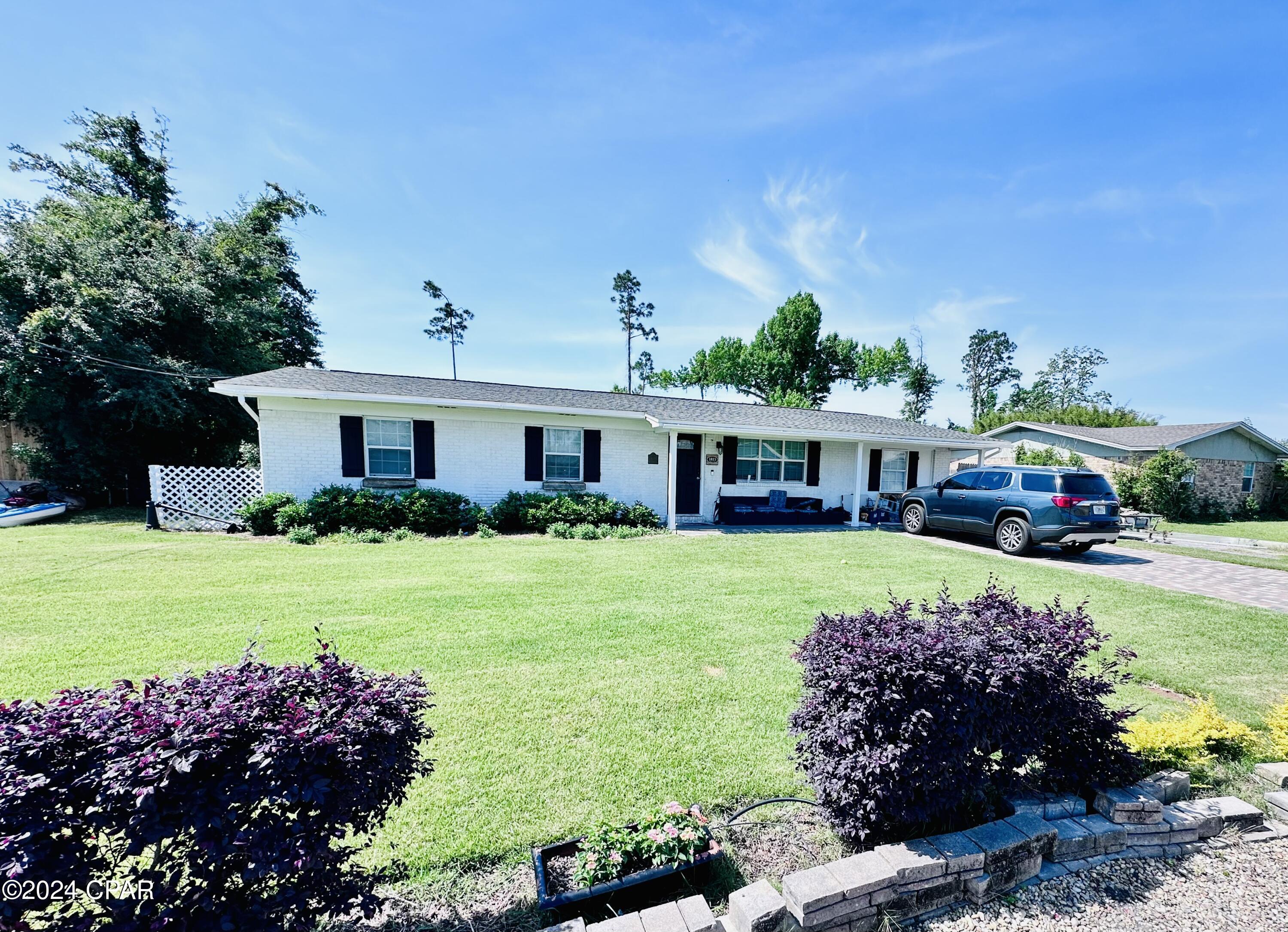 1815 Airport Circle