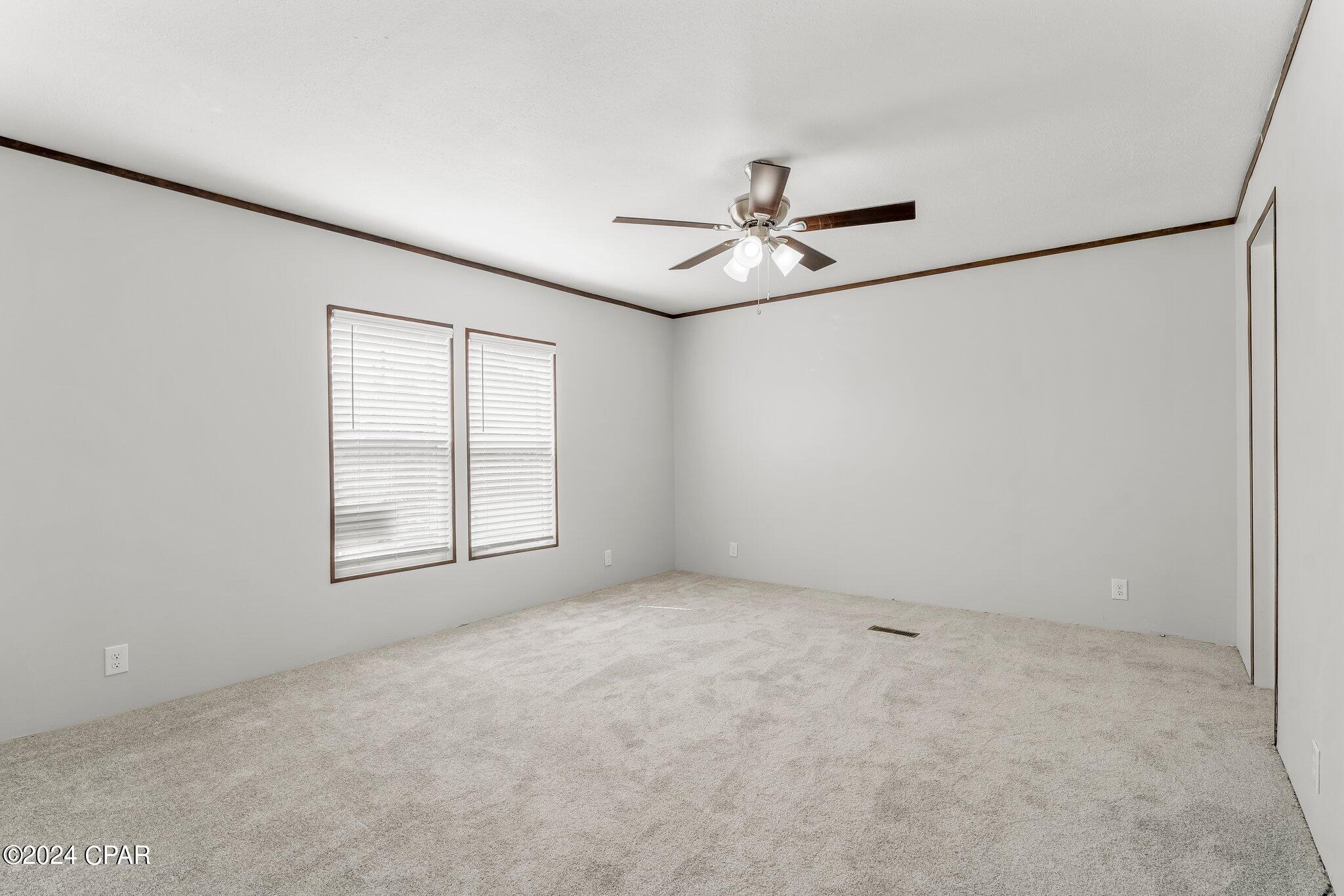 5912 Piza Circle