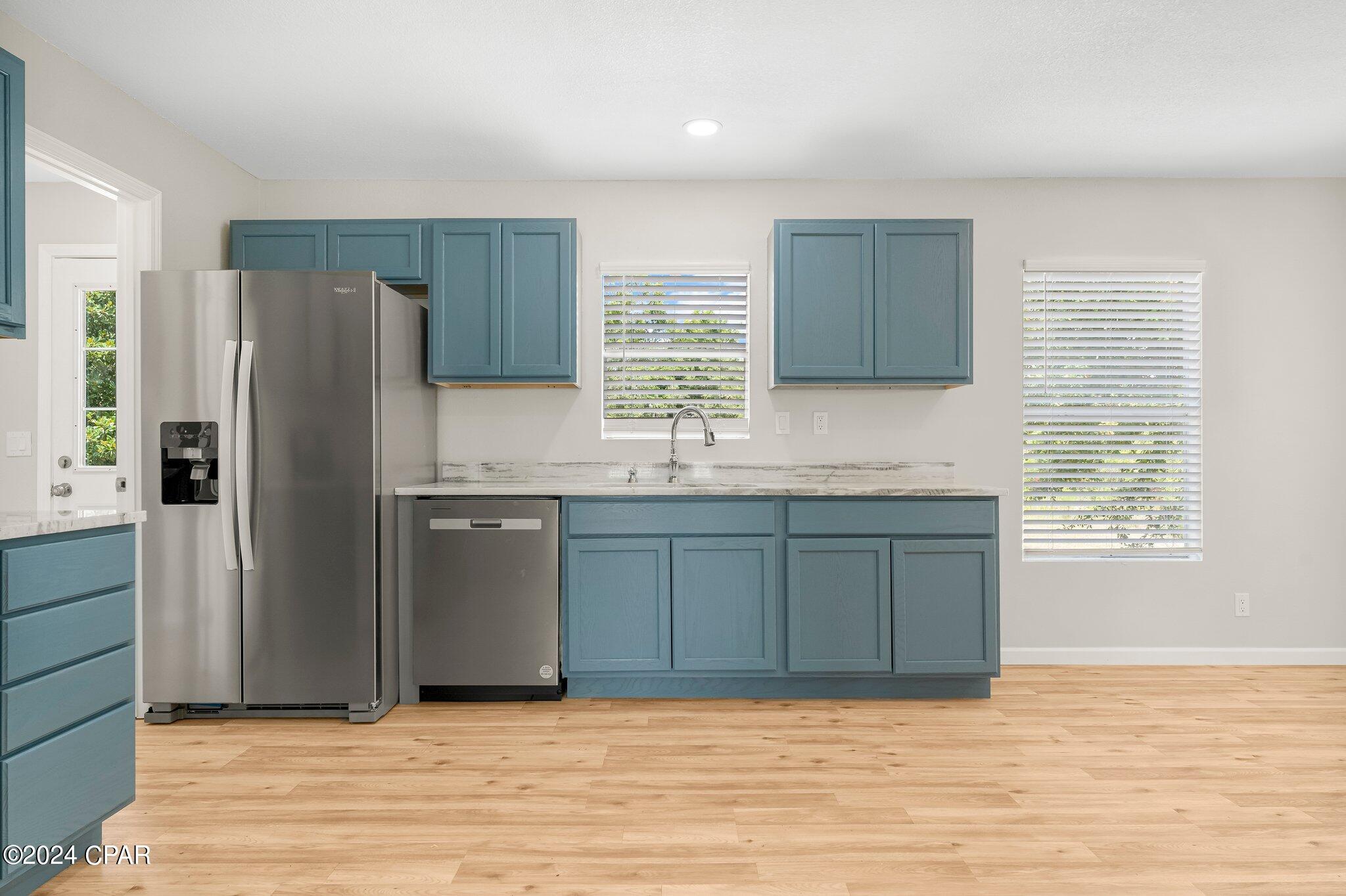 9027 Roadrunner Place