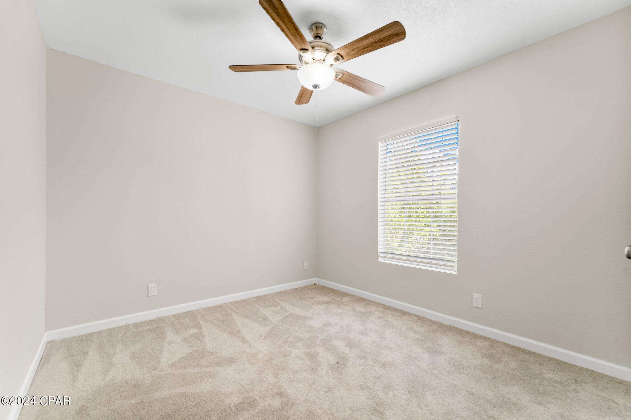 9027 Roadrunner Place