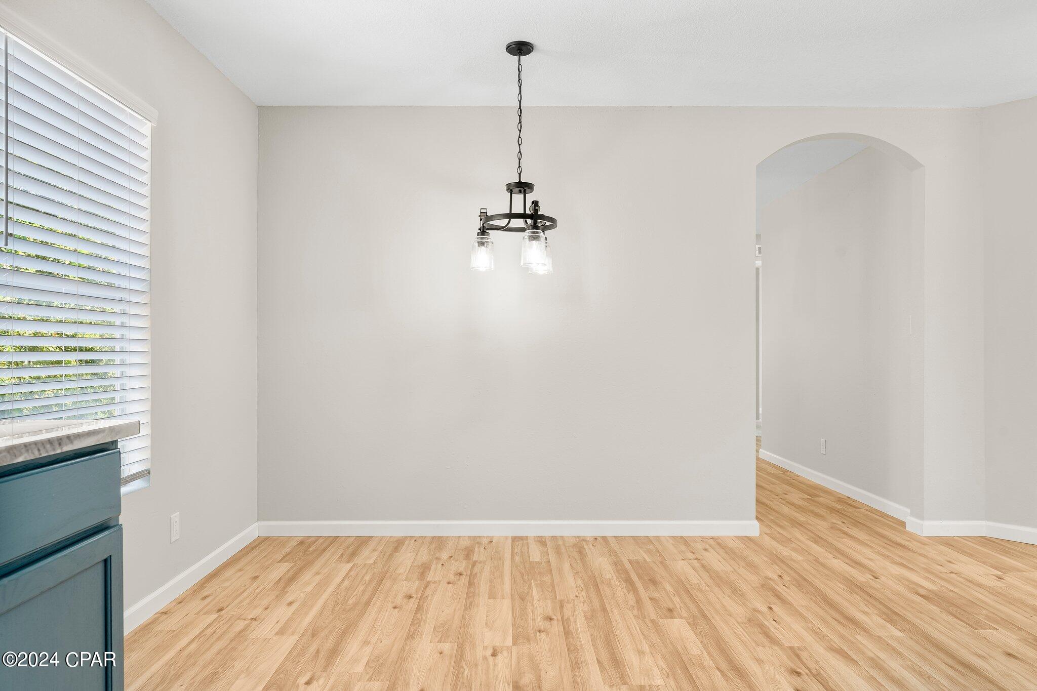 9027 Roadrunner Place