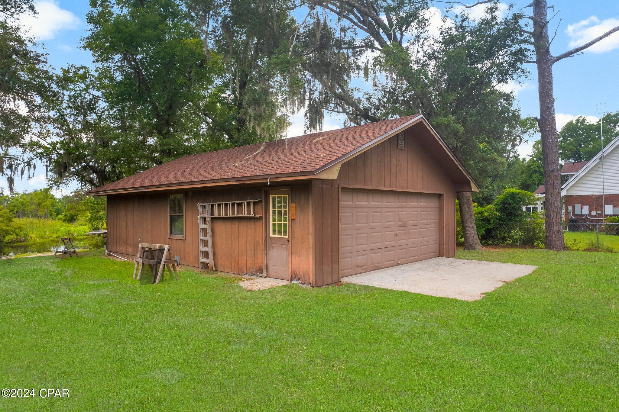 3931 Deerpoint Lake Drive