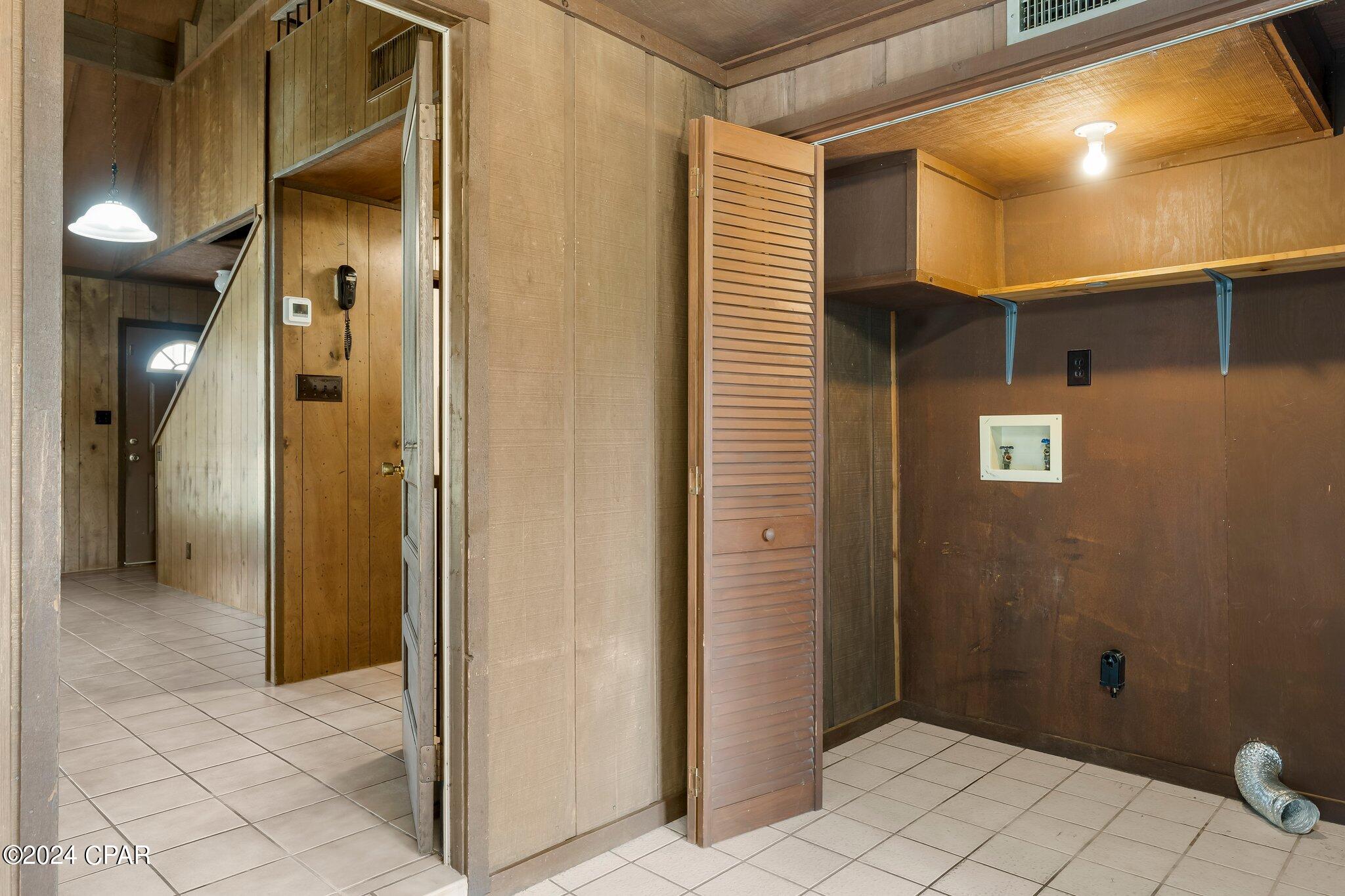 3931 Deerpoint Lake Drive