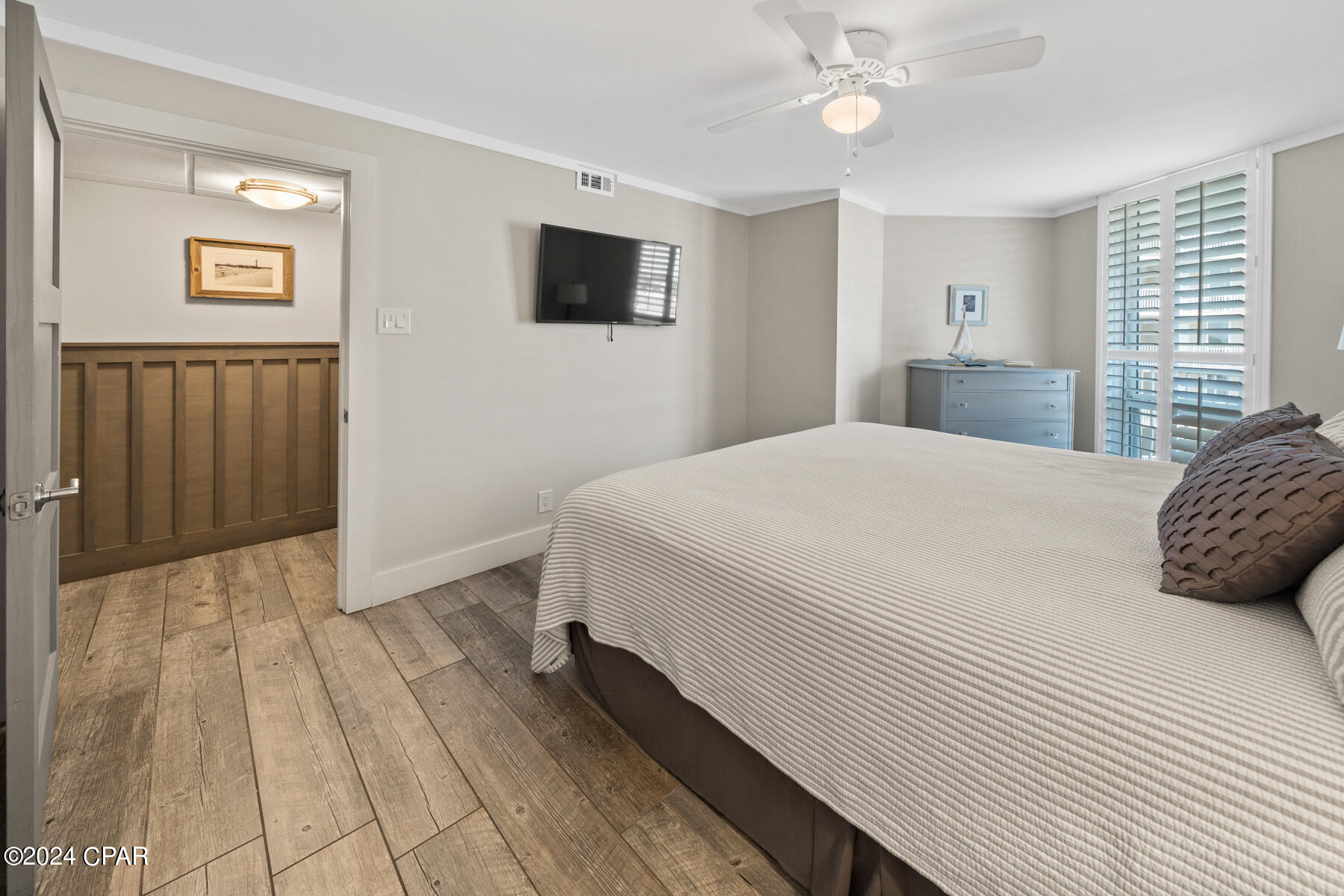 6905 Thomas Drive 604