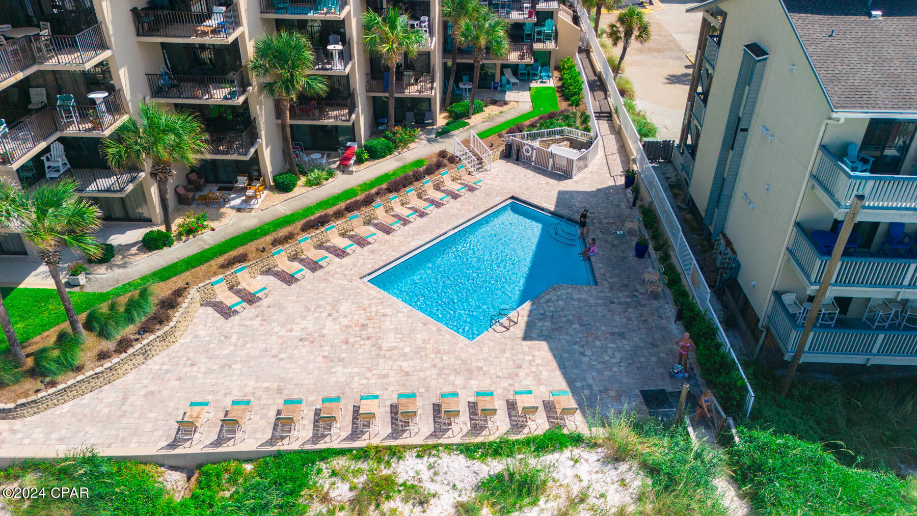 6905 Thomas Drive 604