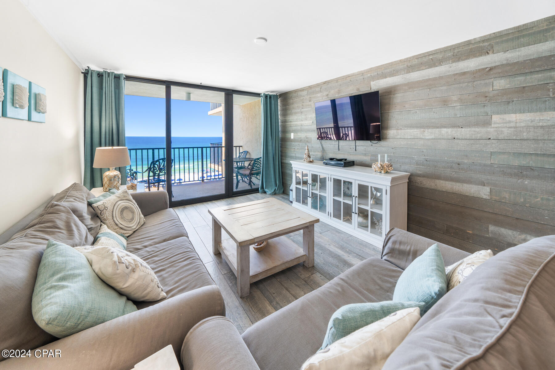 6905 Thomas Drive 604