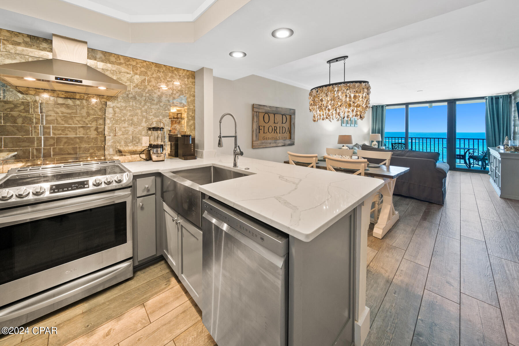 6905 Thomas Drive 604