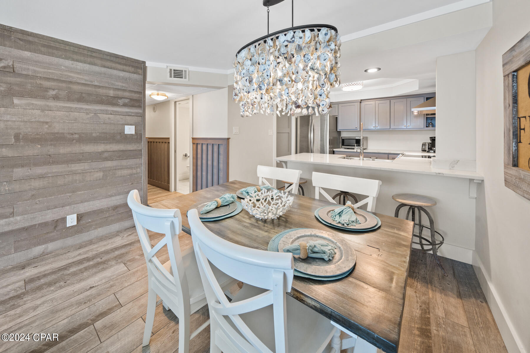 6905 Thomas Drive 604