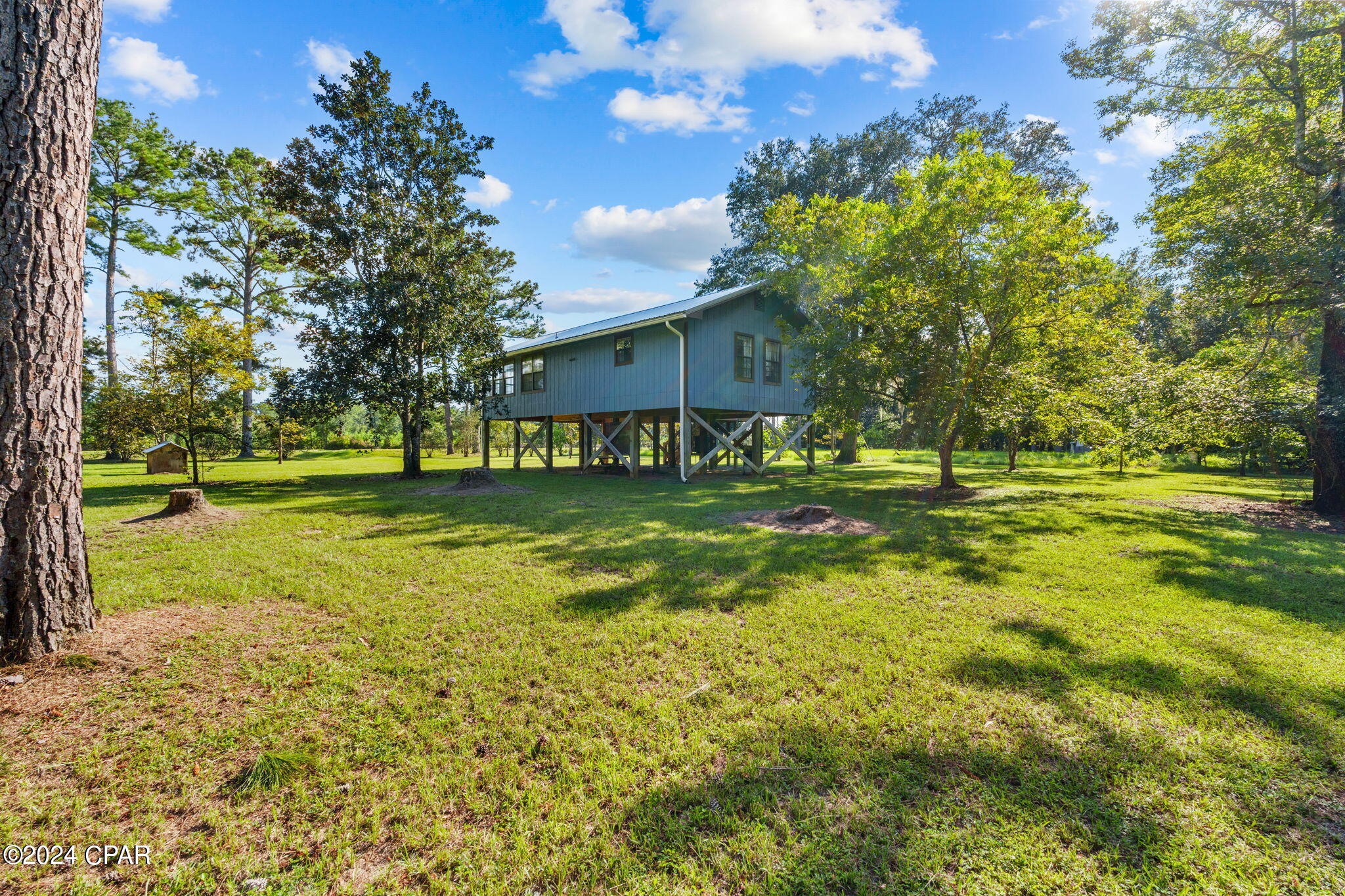 7621 County Road 381
