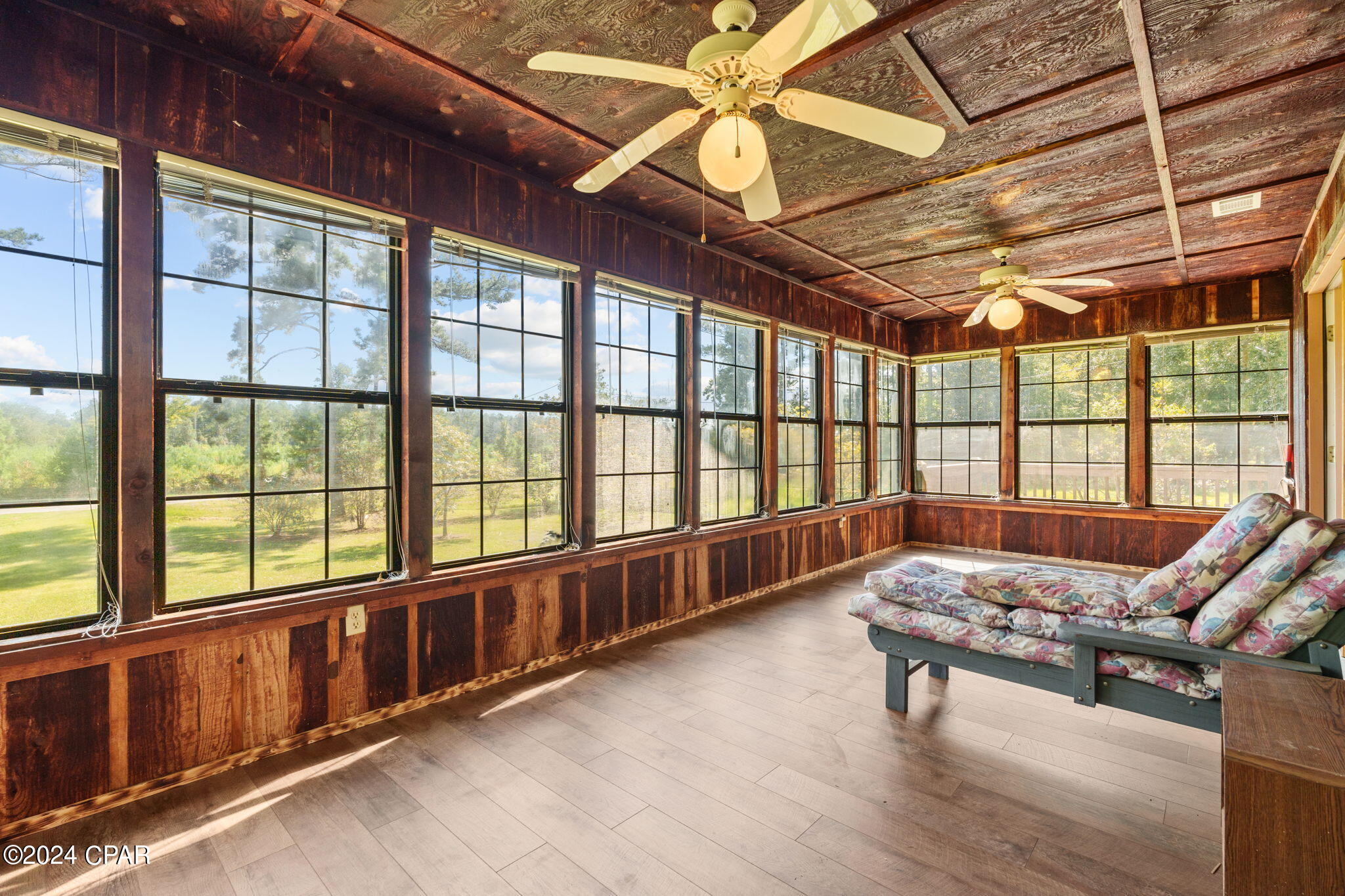 7621 County Road 381