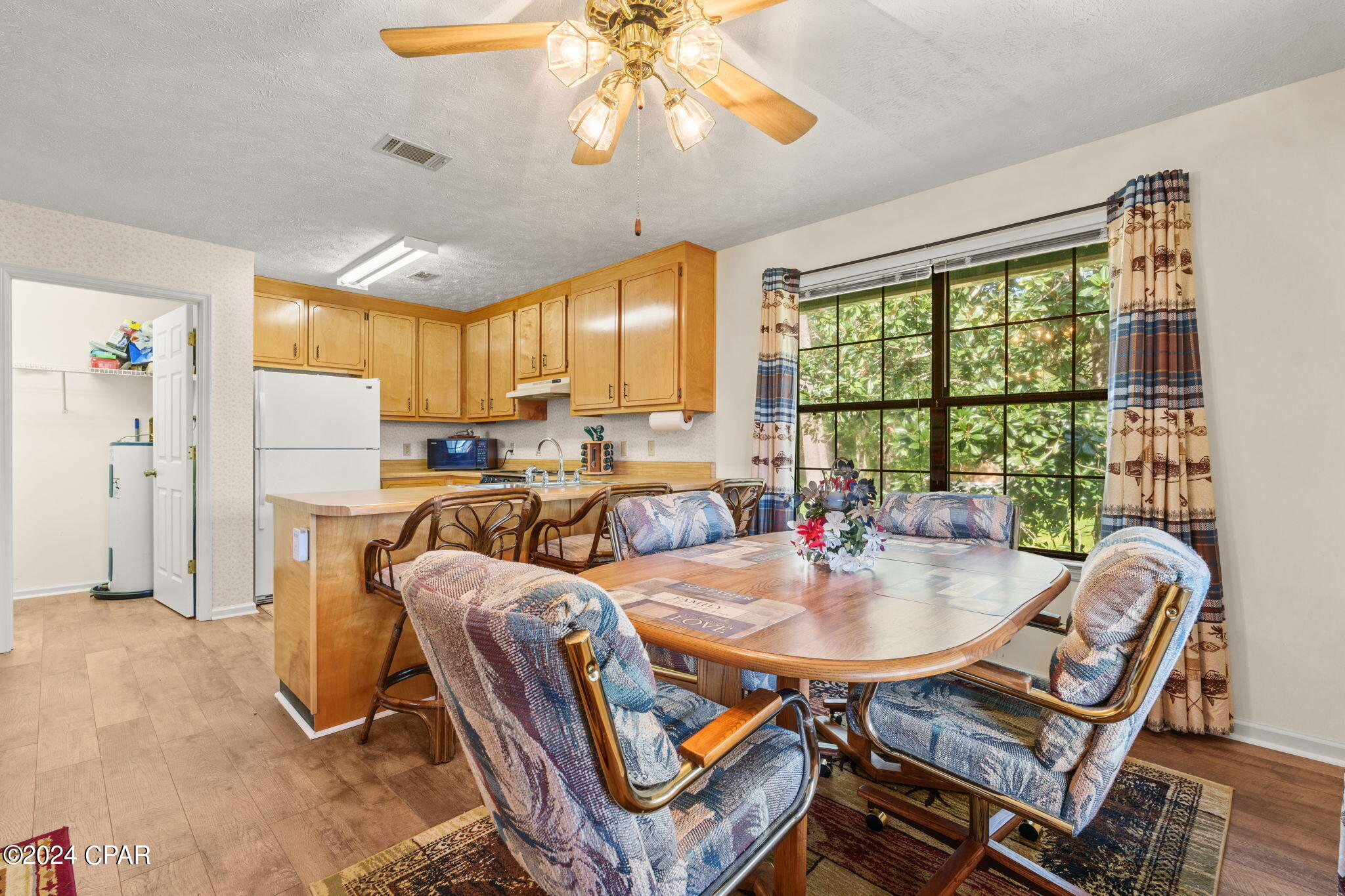 7621 County Road 381