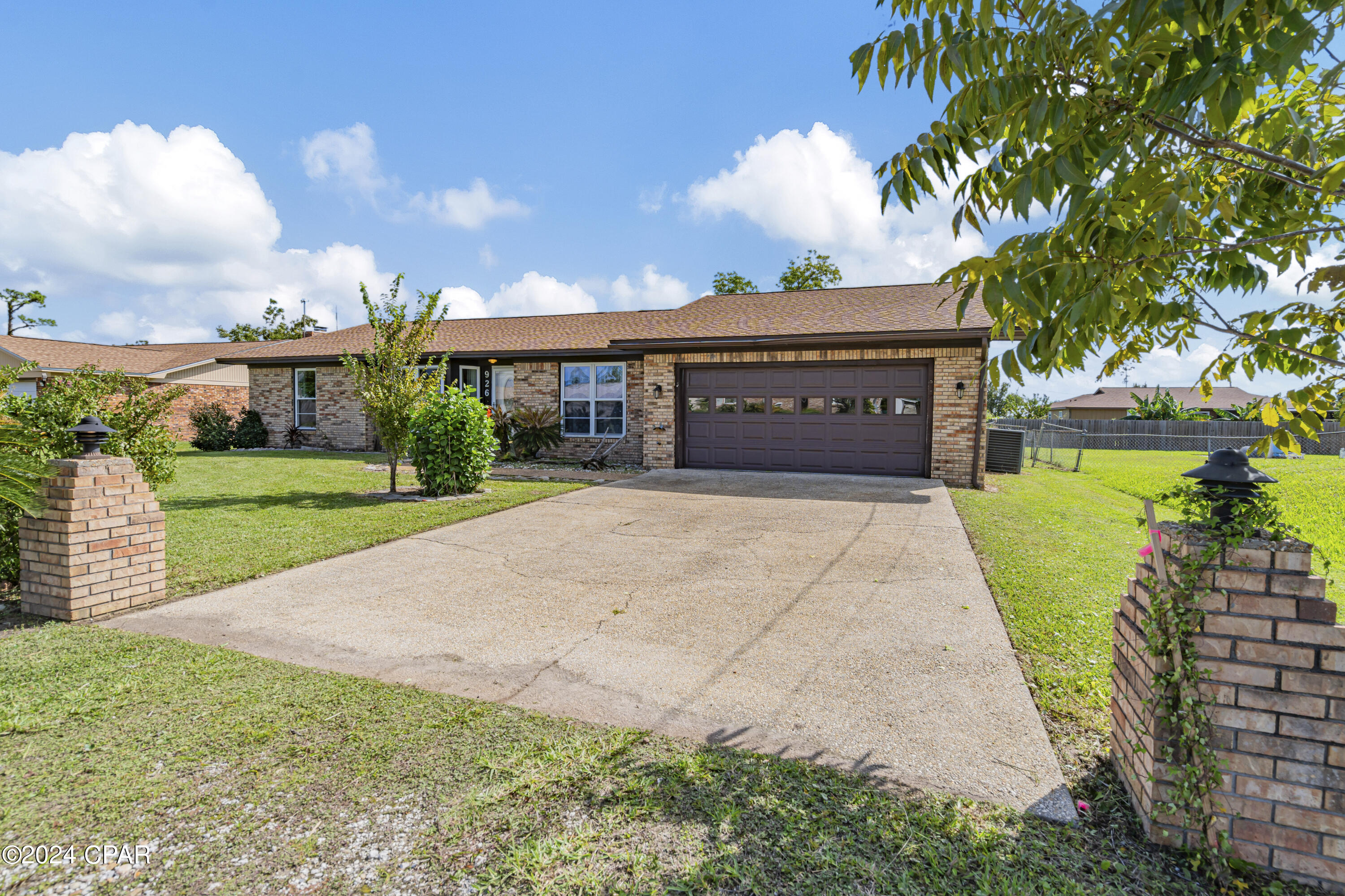 926 Hurst Court
