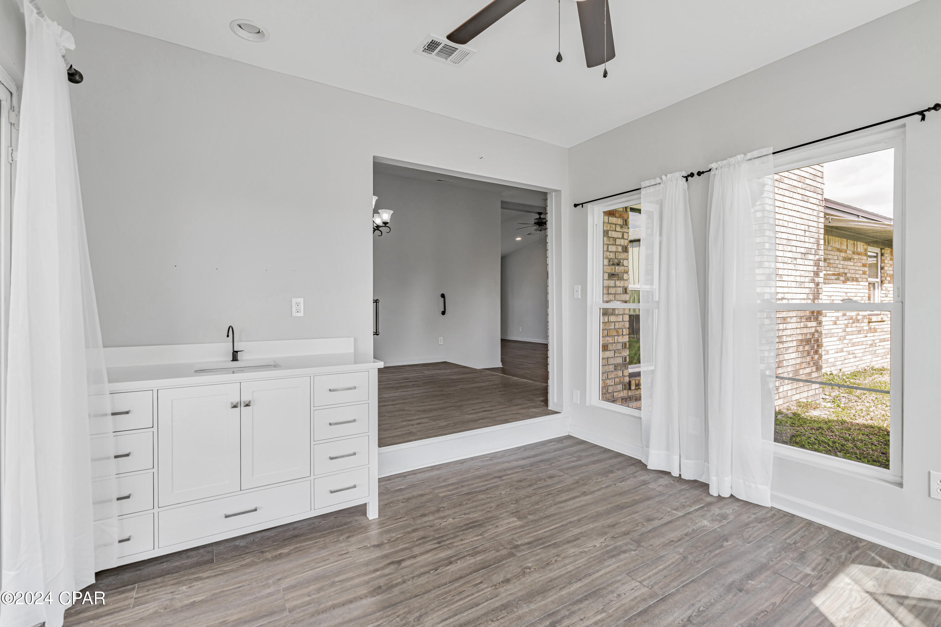 926 Hurst Court