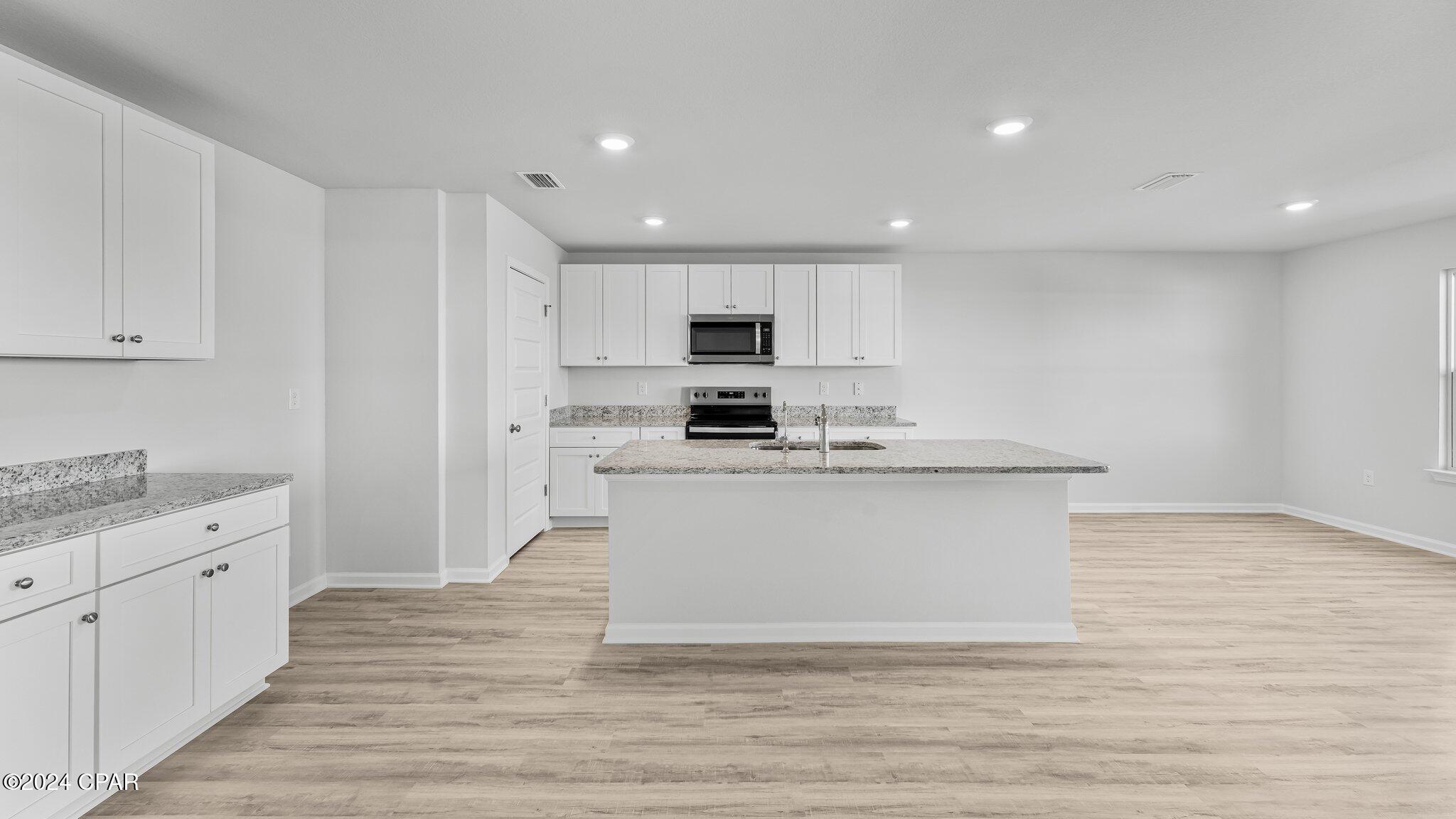 6500 Lazar Lane