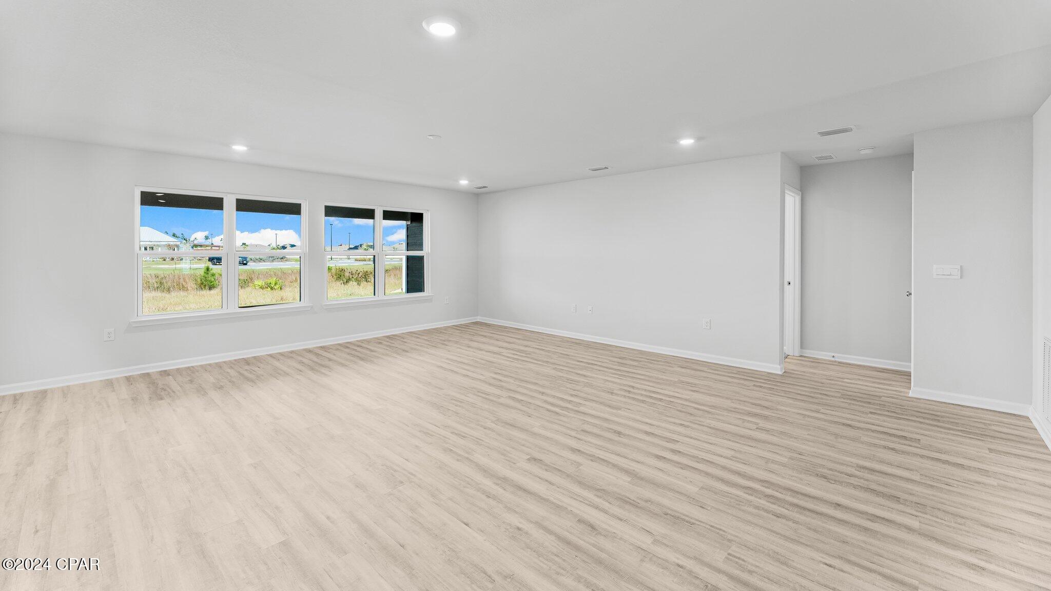 6500 Lazar Lane