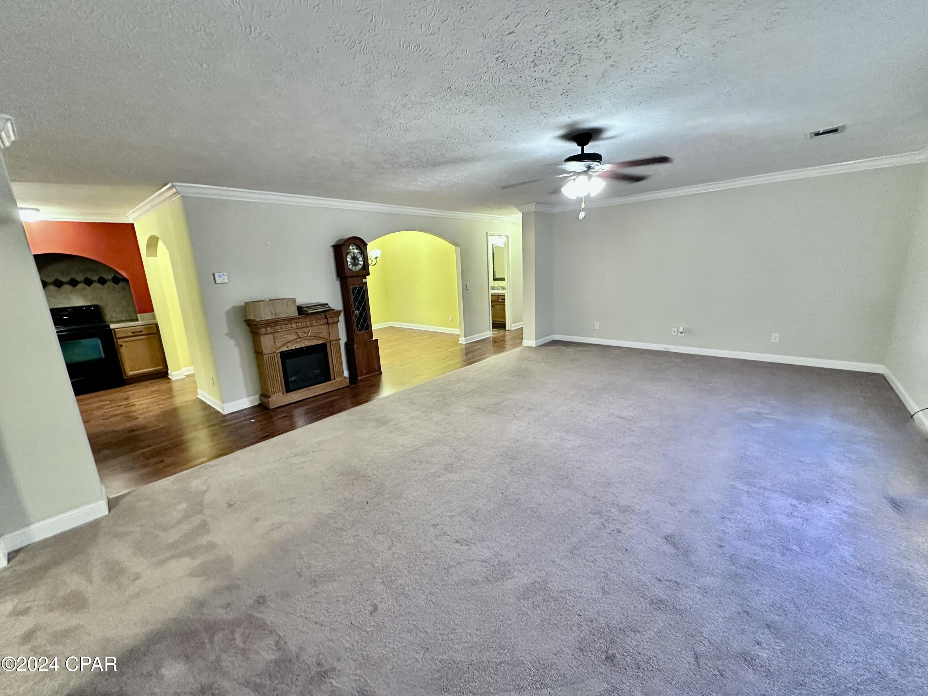 2359 Pioneer Road